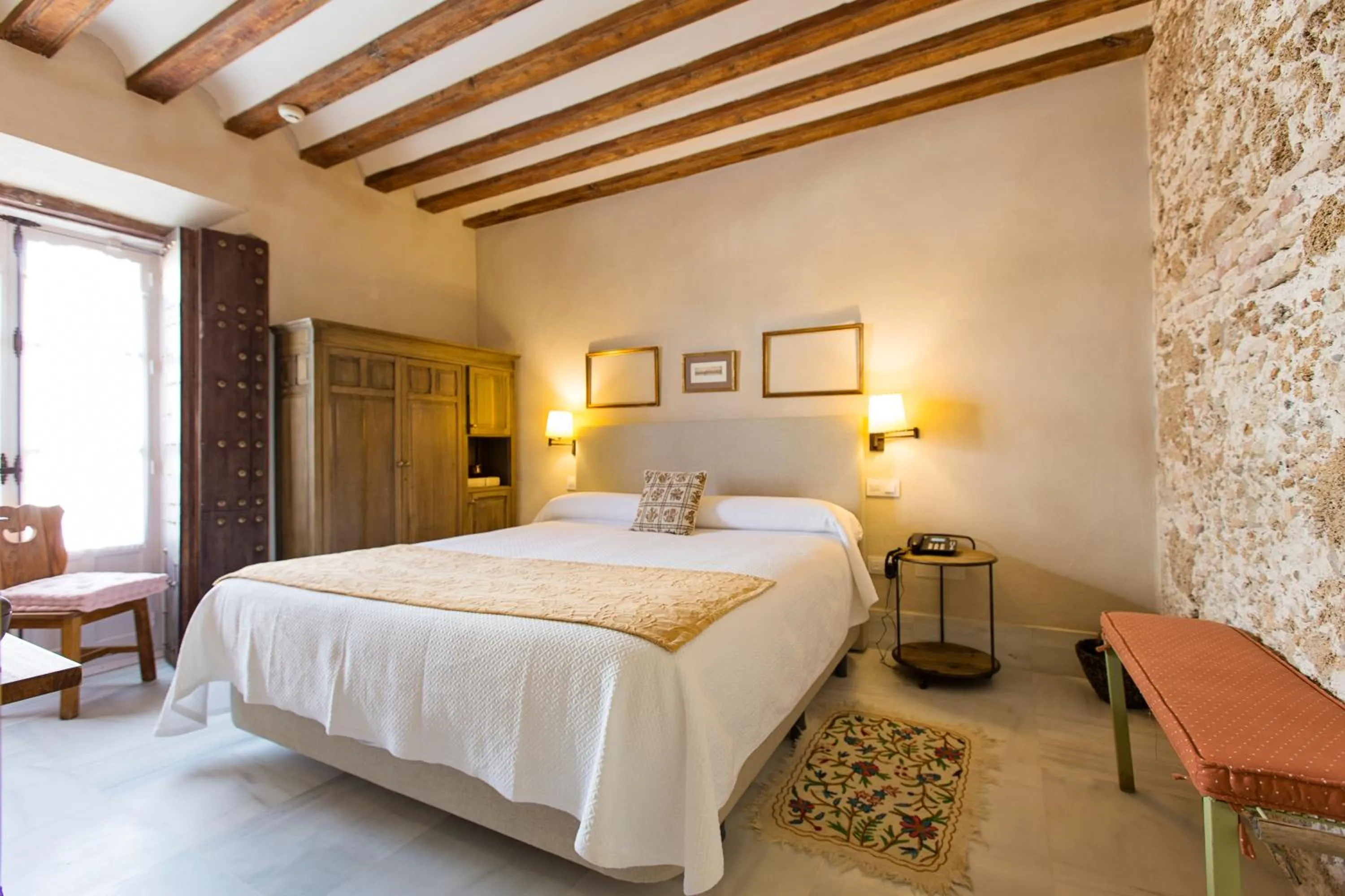 Bedroom, Bed in Hotel Casa de las Cuatro Torres