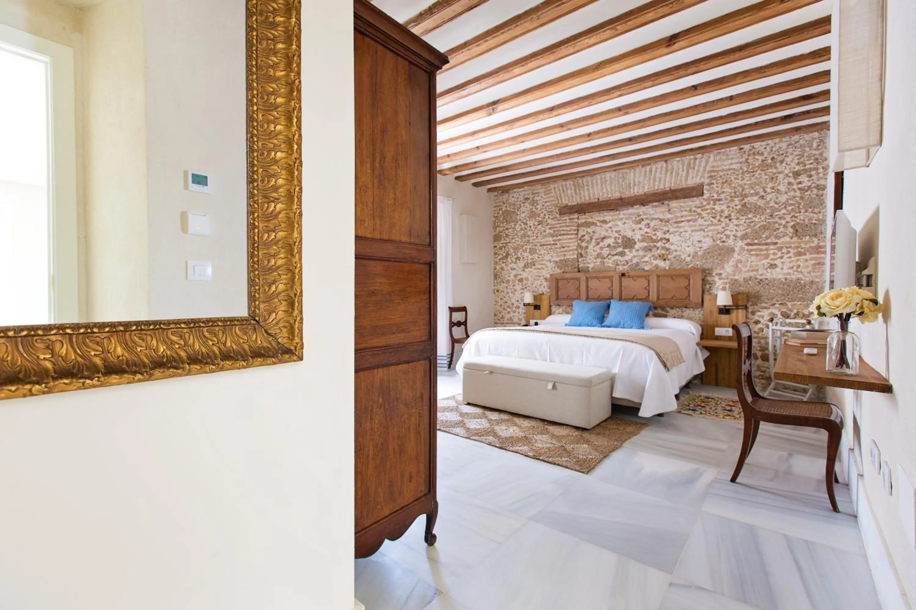 Bedroom, Bed in Hotel Casa de las Cuatro Torres