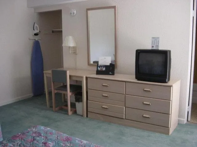 TV and multimedia in Prestige Inn