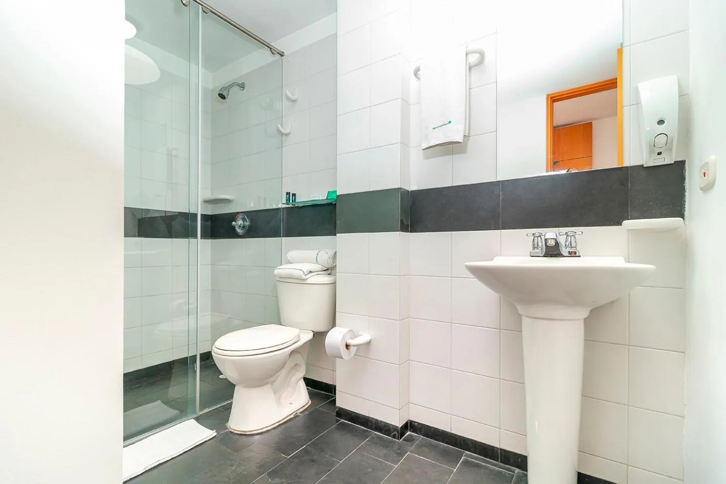 Bathroom in Hotel Abitare 56