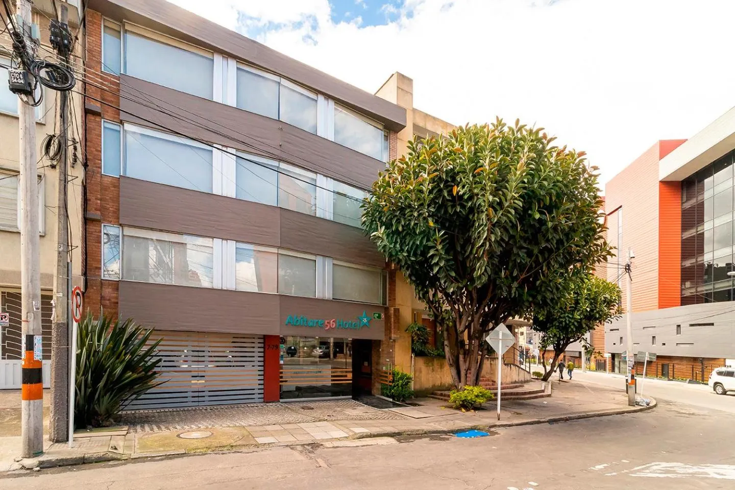 Facade/entrance in Hotel Abitare 56