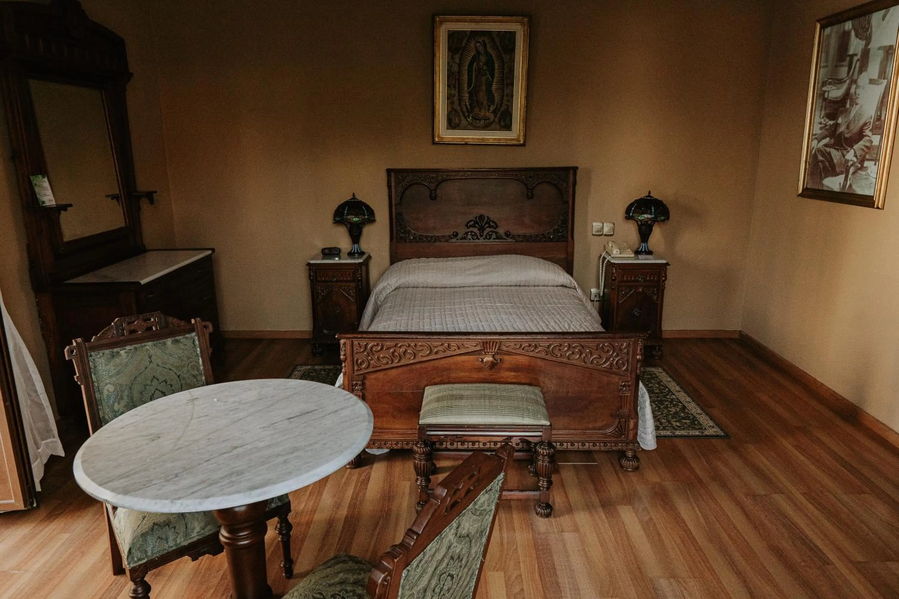 Bedroom, Bed in Gran Hotel Diligencias