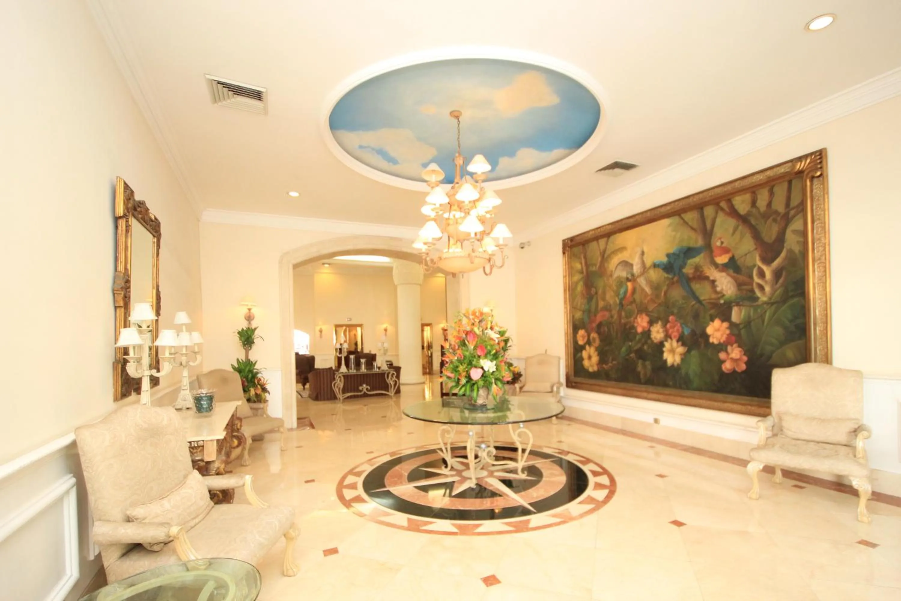 Lobby or reception in Gran Hotel Diligencias