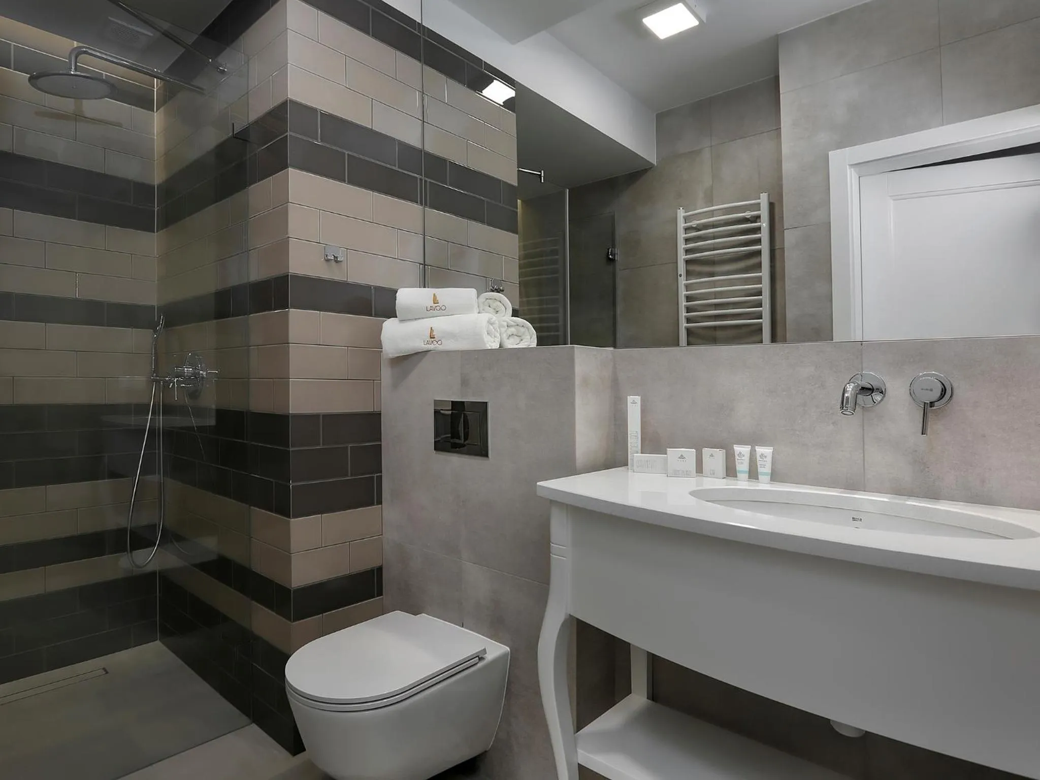 Bathroom in Lavoo Boutique Apartments