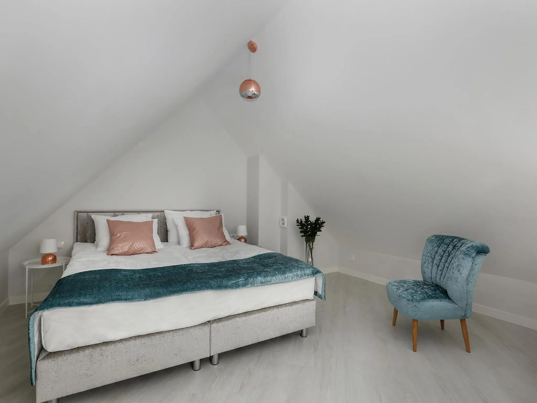 Bedroom, Bed in Lavoo Boutique Apartments