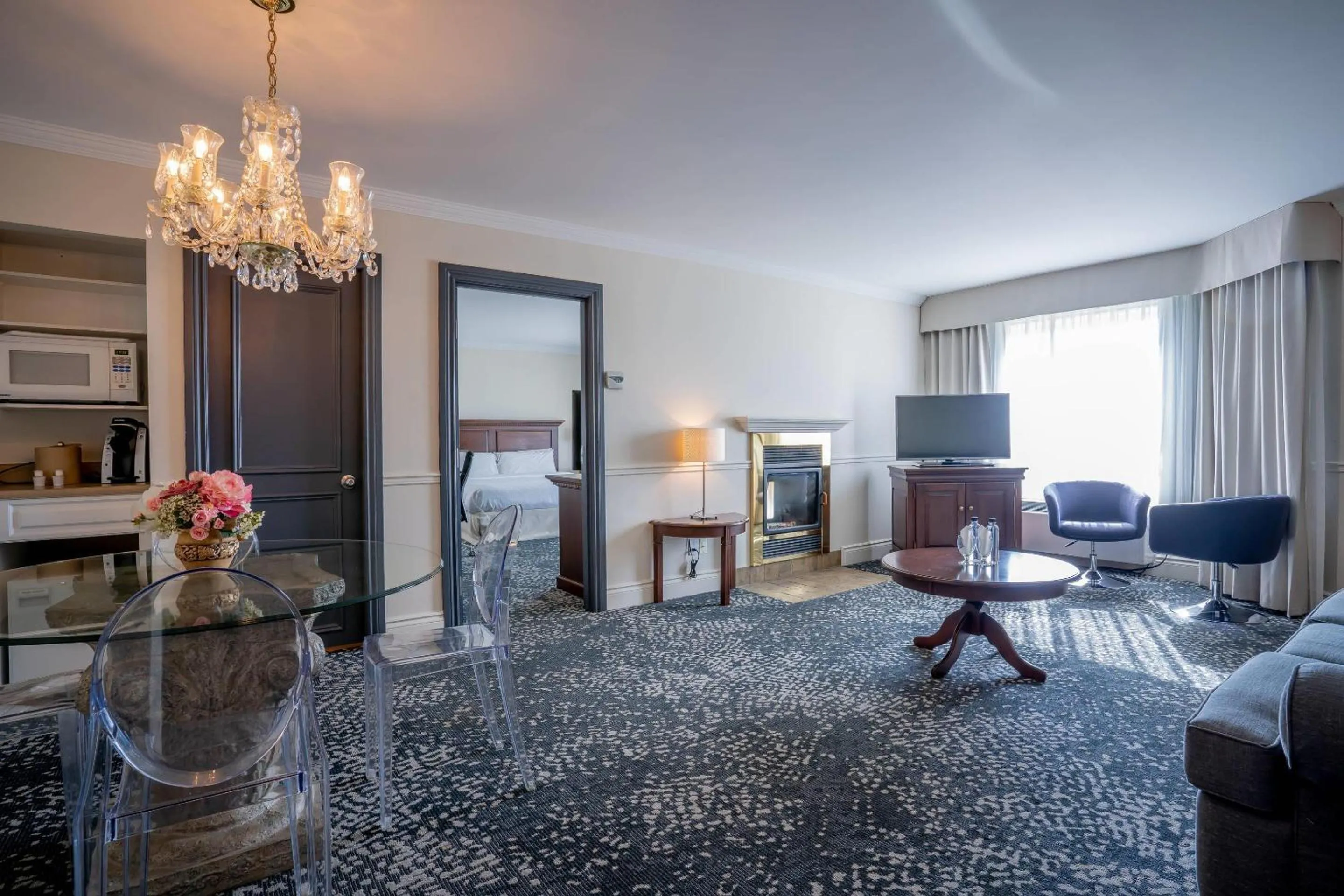 Bedroom in Manoir Des Sables, an Ascend Collection Hotel