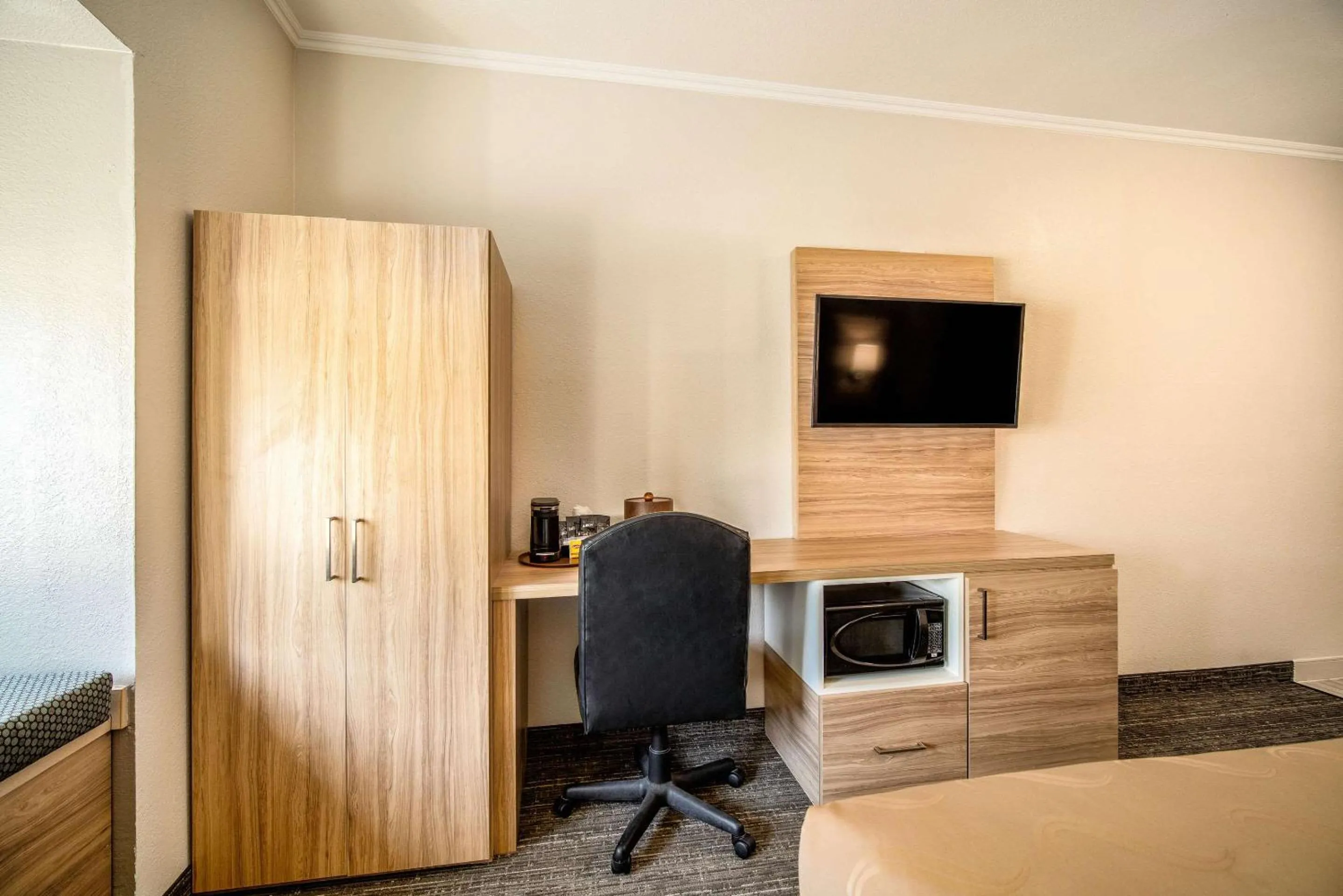 Bedroom in Quality Inn Chandler I-10