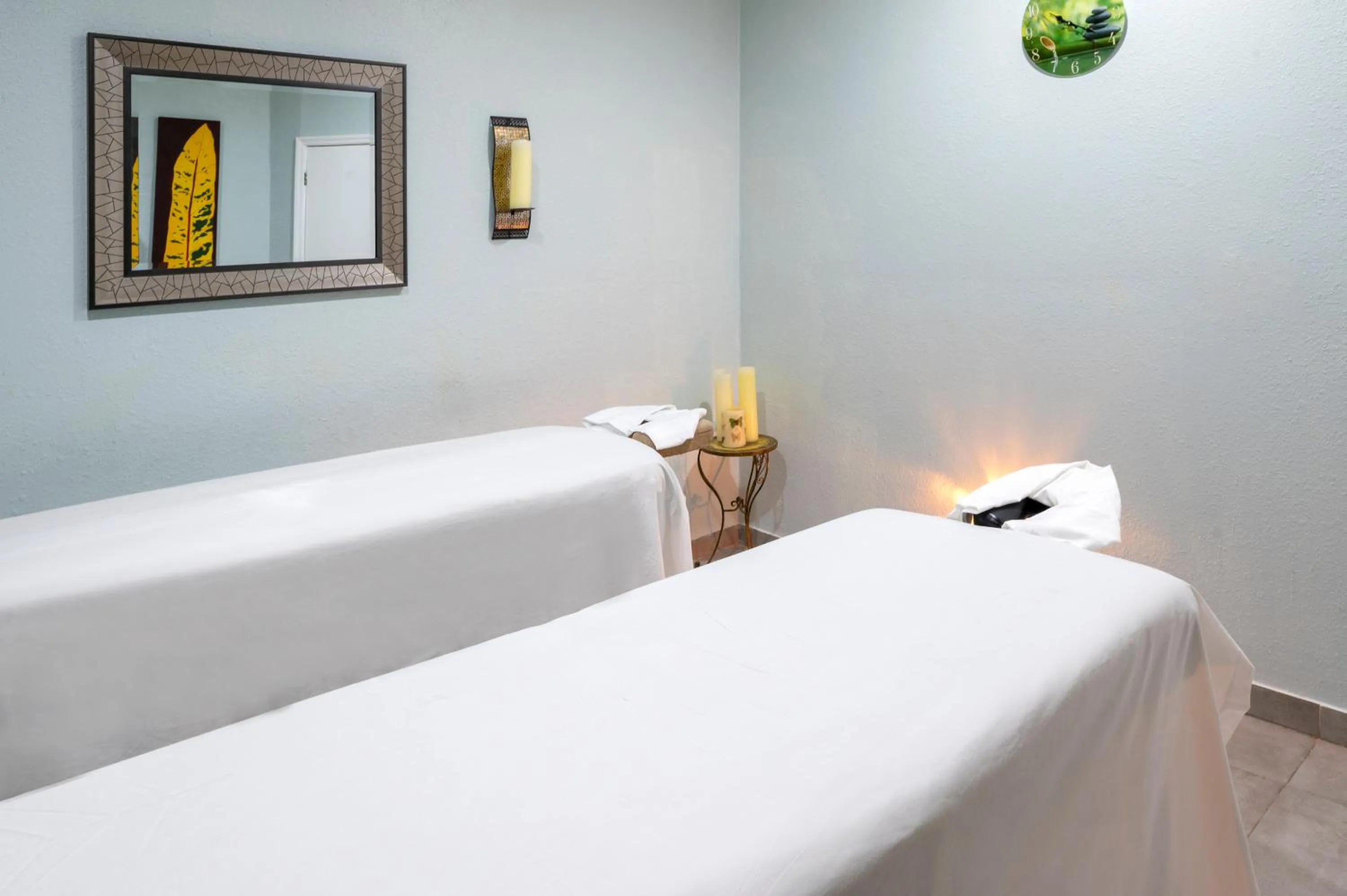 Spa and wellness centre/facilities, Bed in Viva Fortuna Beach by Wyndham, A Trademark All Inclusive