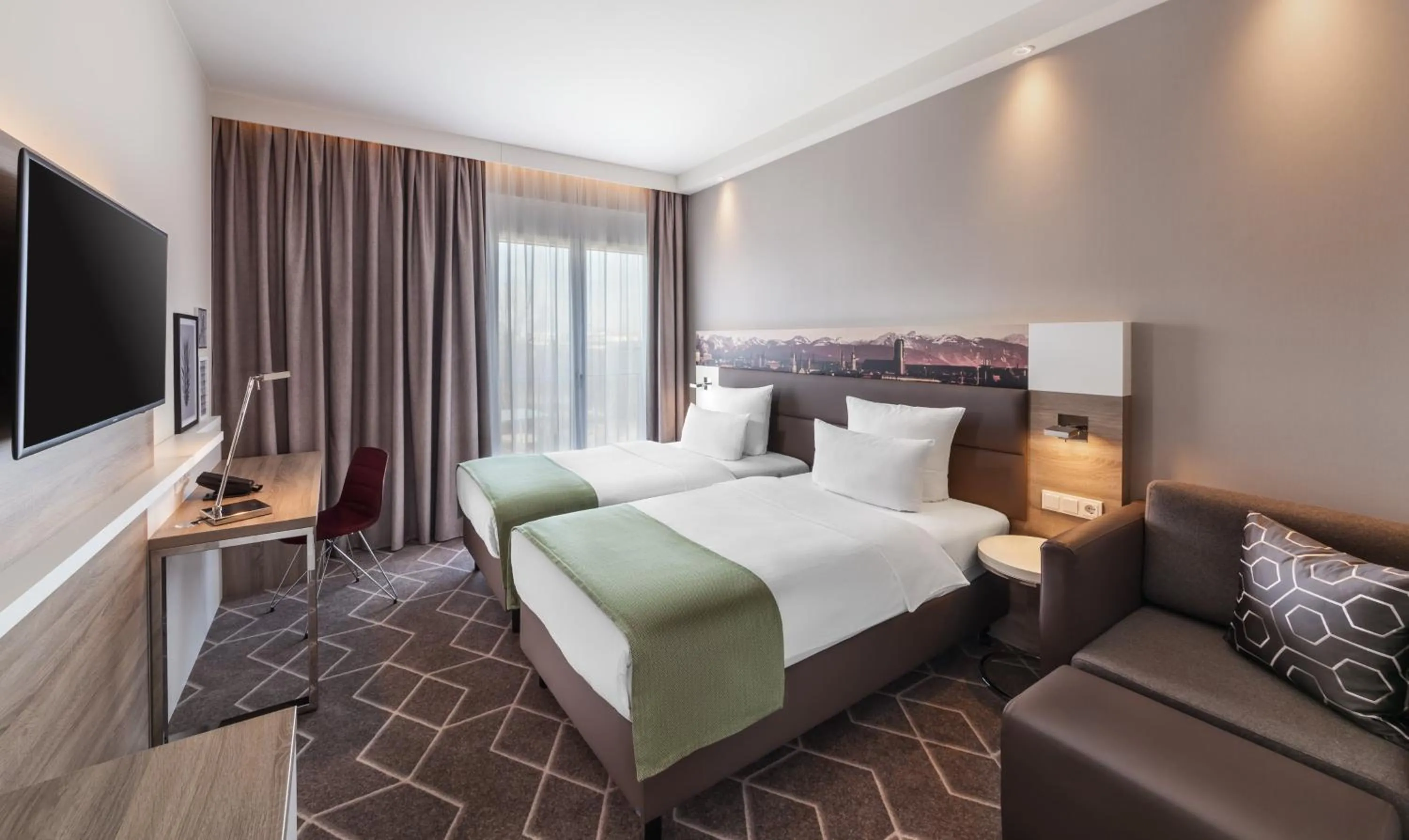 Photo of the whole room, Bed in Holiday Inn Express Munich - City East by IHG
