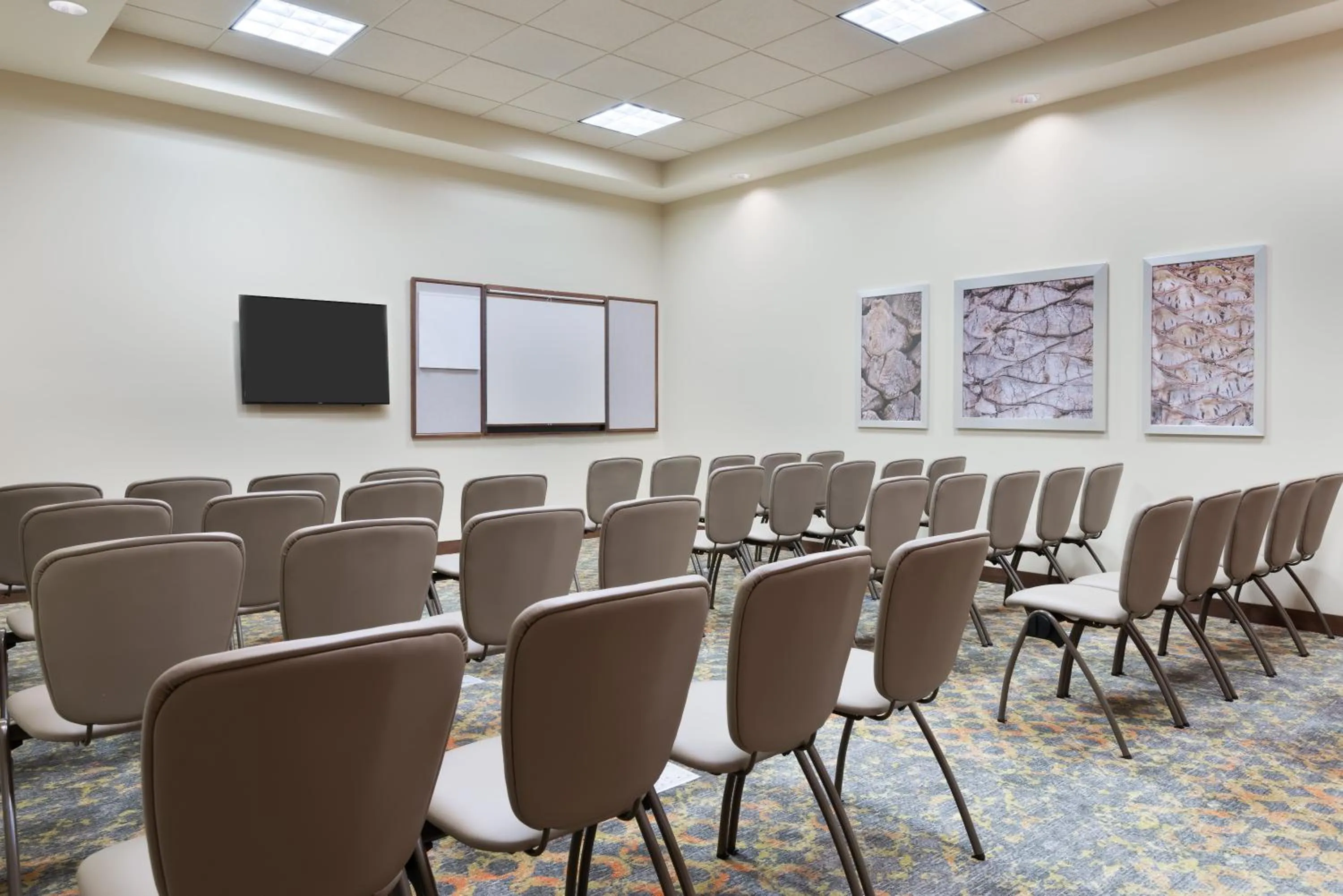 Meeting/conference room in Staybridge Suites - Miami International Airport by IHG