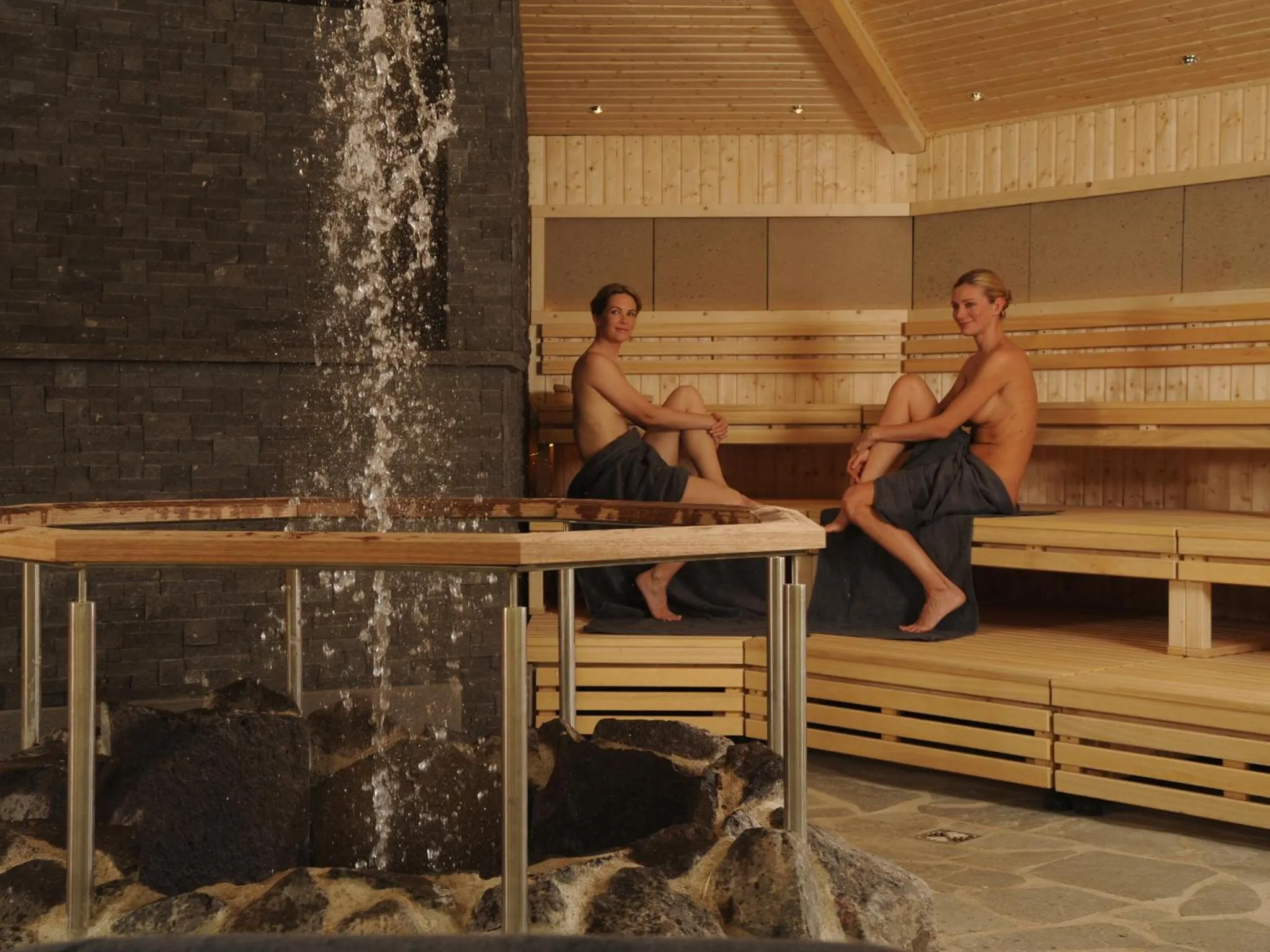Sauna in monte mare SAUNA-SPA-SPORTS-HOTEL