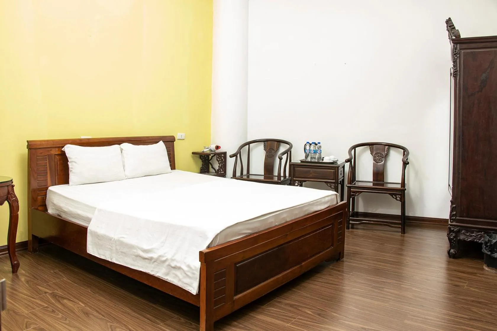 Bed in Group Nest Hotel