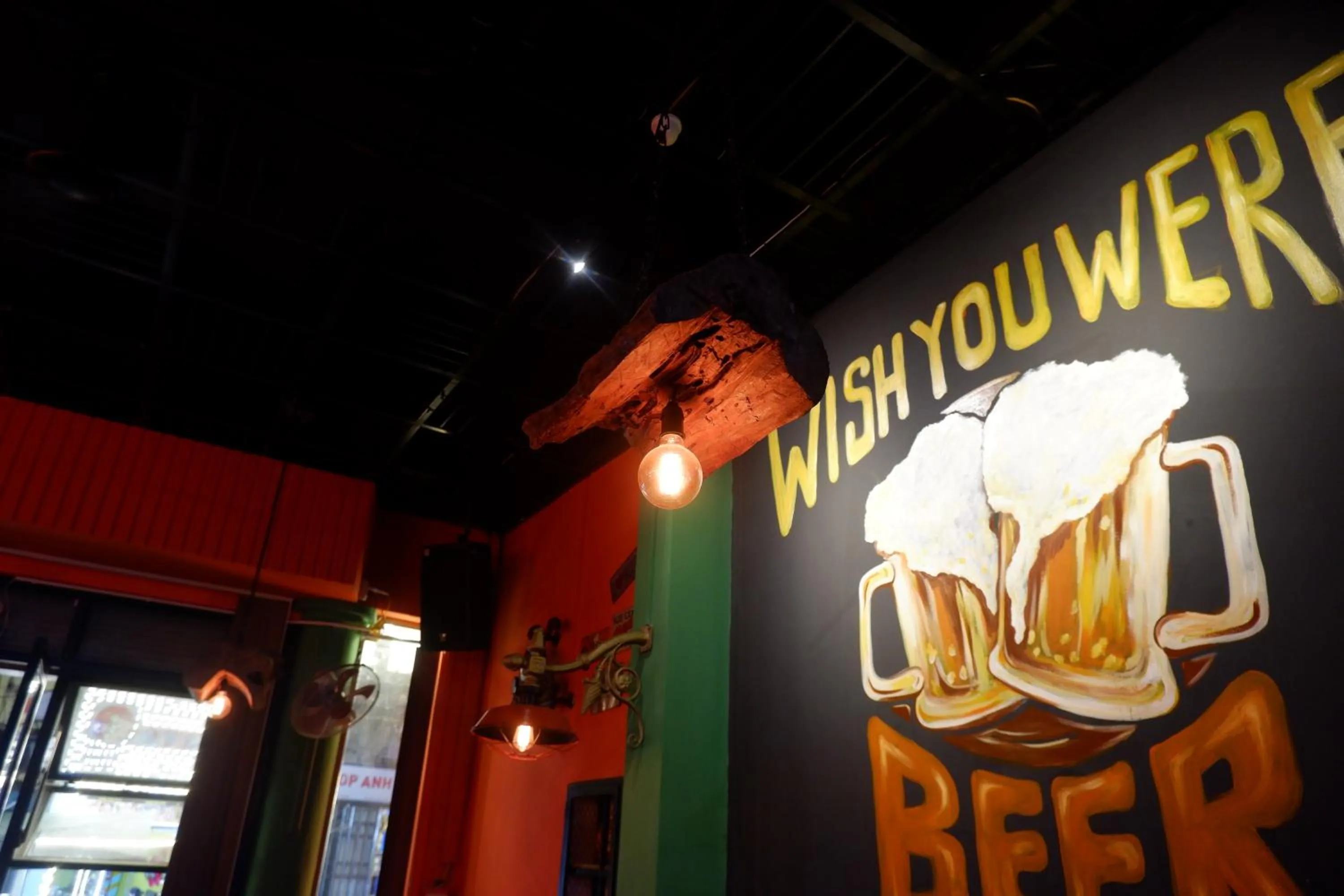 Restaurant/places to eat in Group Nest Hotel