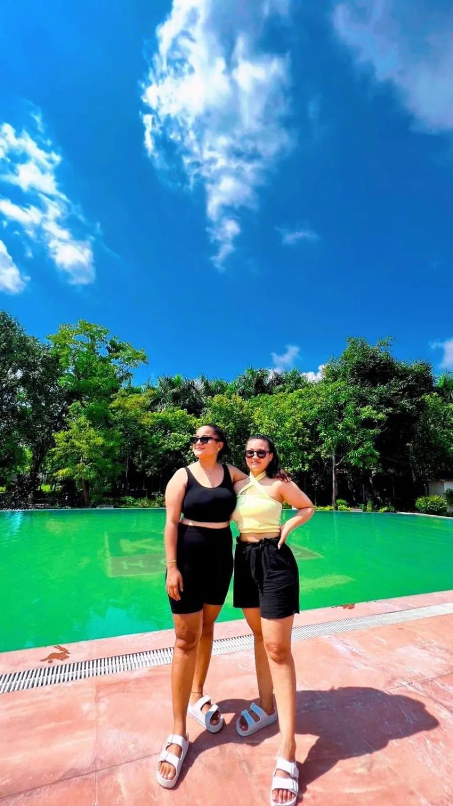 Swimming pool in Buddha Maya Garden by KGH Group