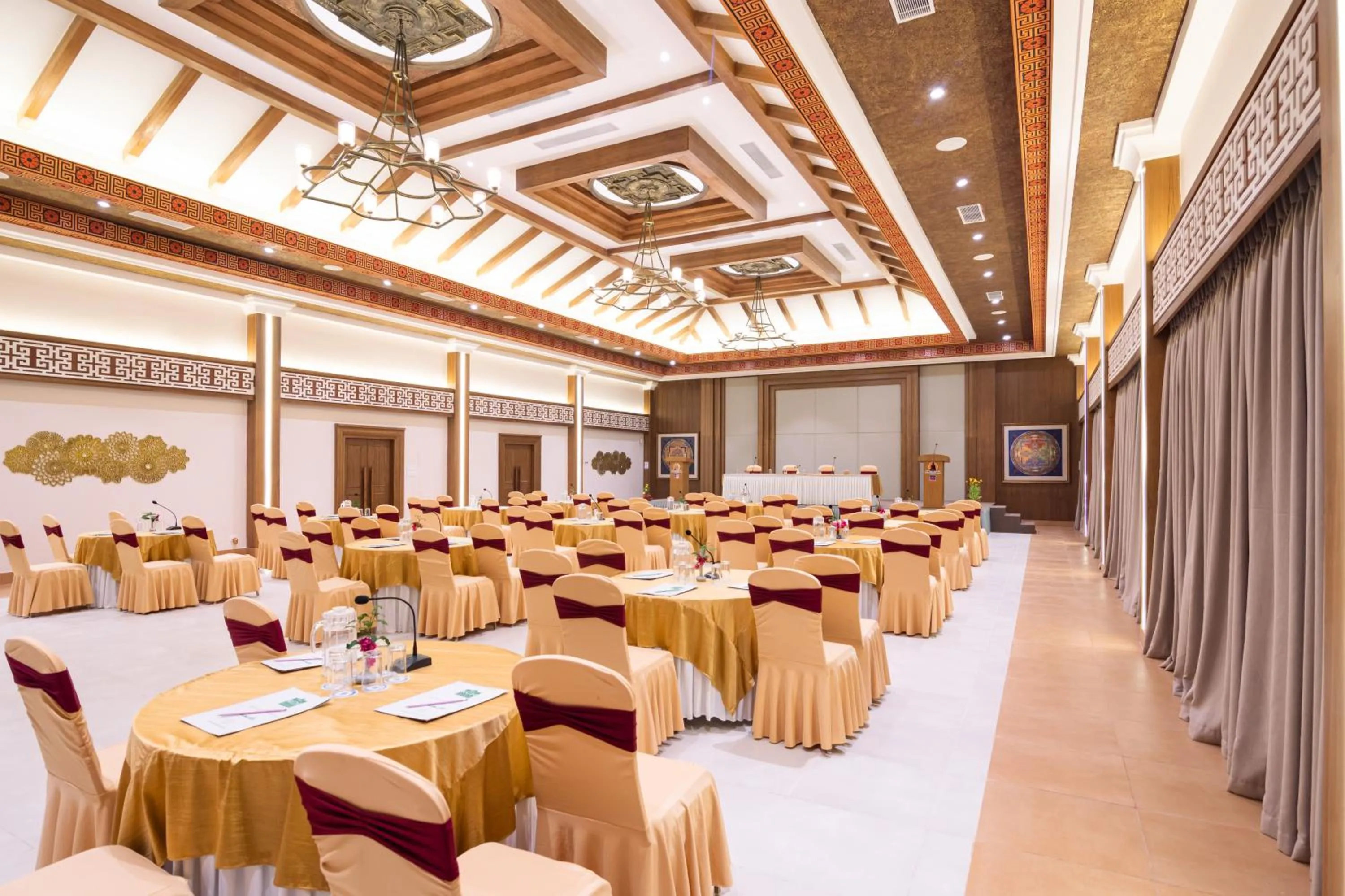 Coffee/tea facilities in Buddha Maya Garden by KGH Group