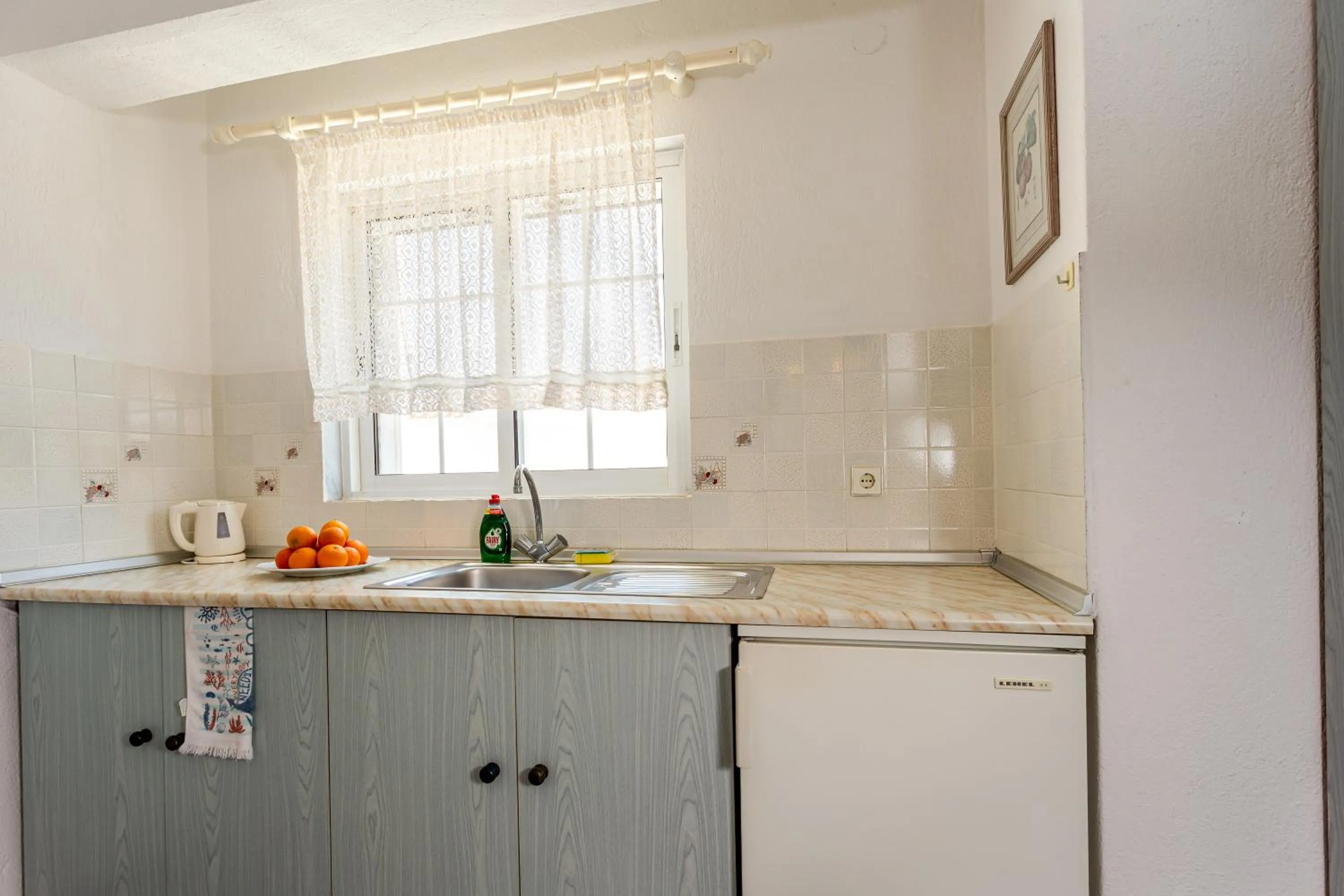 Kitchen or kitchenette in Melissa Gold Coast