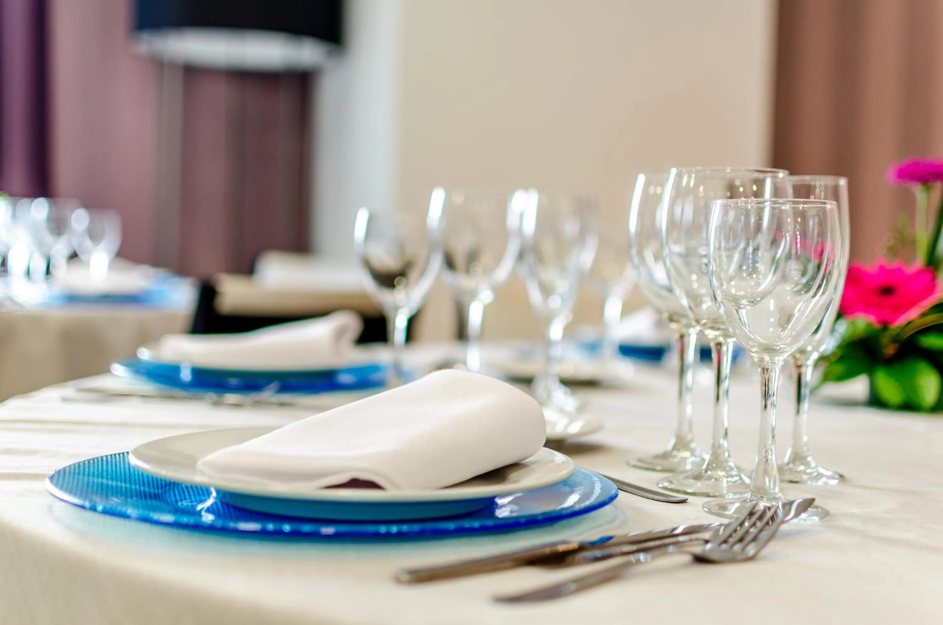 Restaurant/places to eat in YIT Vía Sevilla Mairena