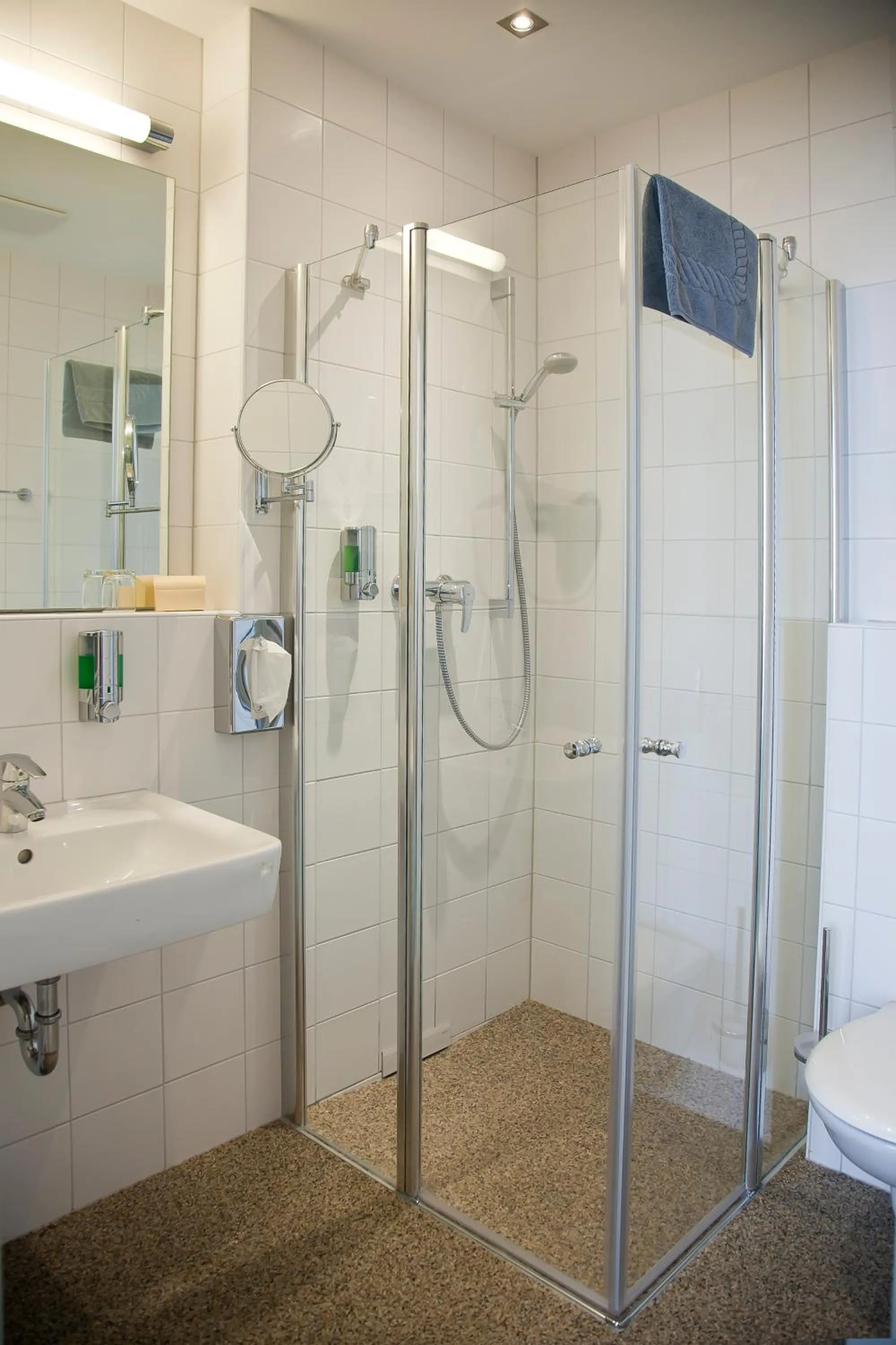 Bathroom in business & conference Sporthotel Großwallstadt