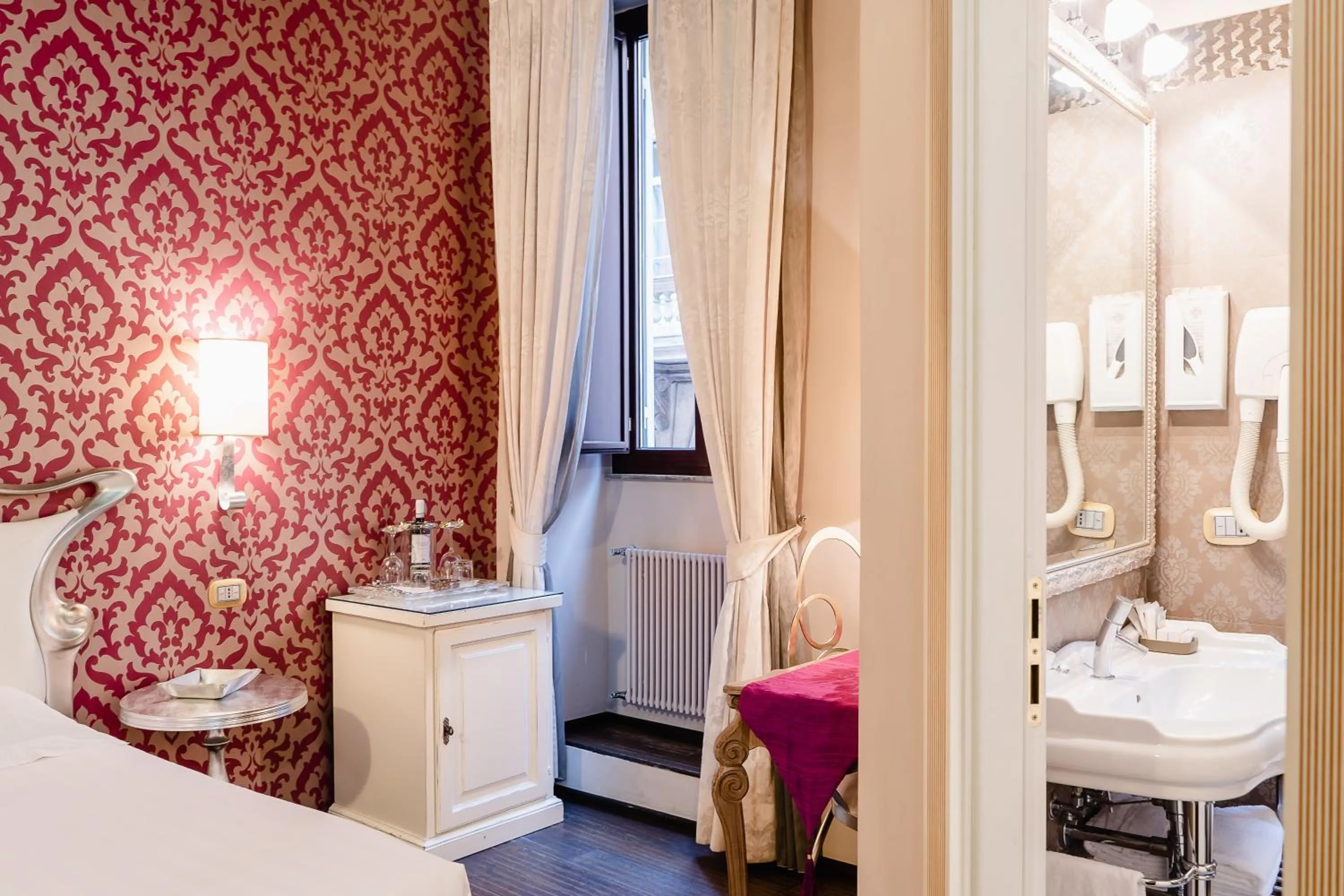 Locanda Del Sole-Roma Piazza Di Spagna Ripetta