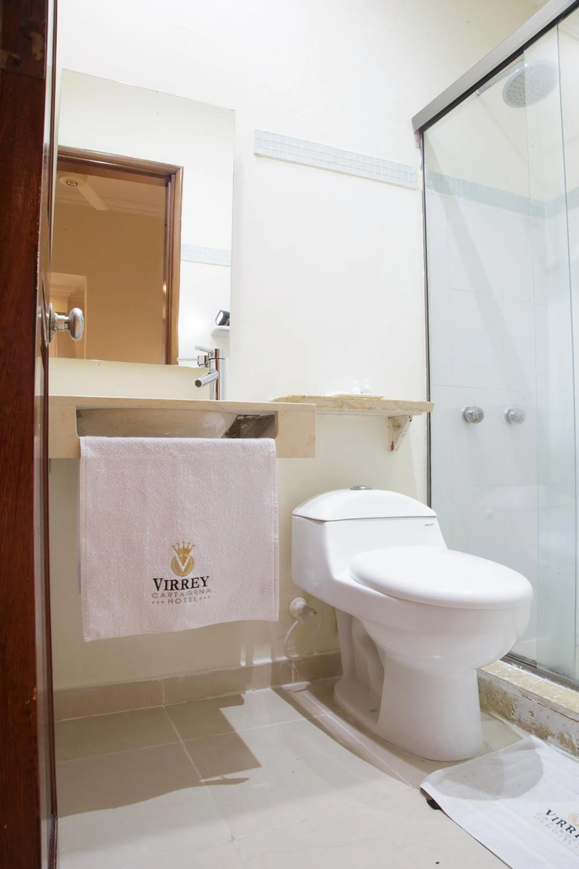 Shower in Hotel Virrey Cartagena