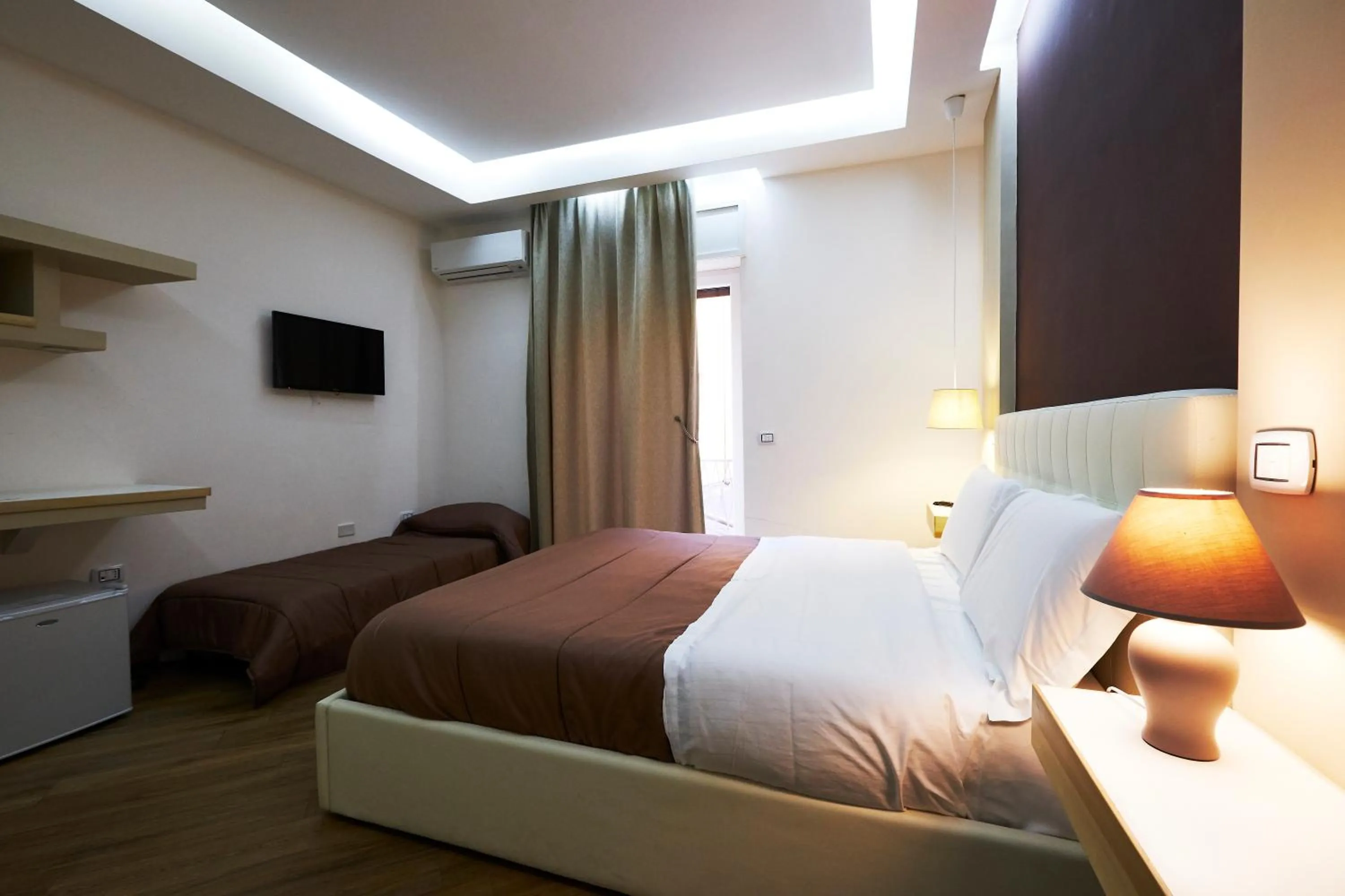 TV and multimedia in 360 Hospitality