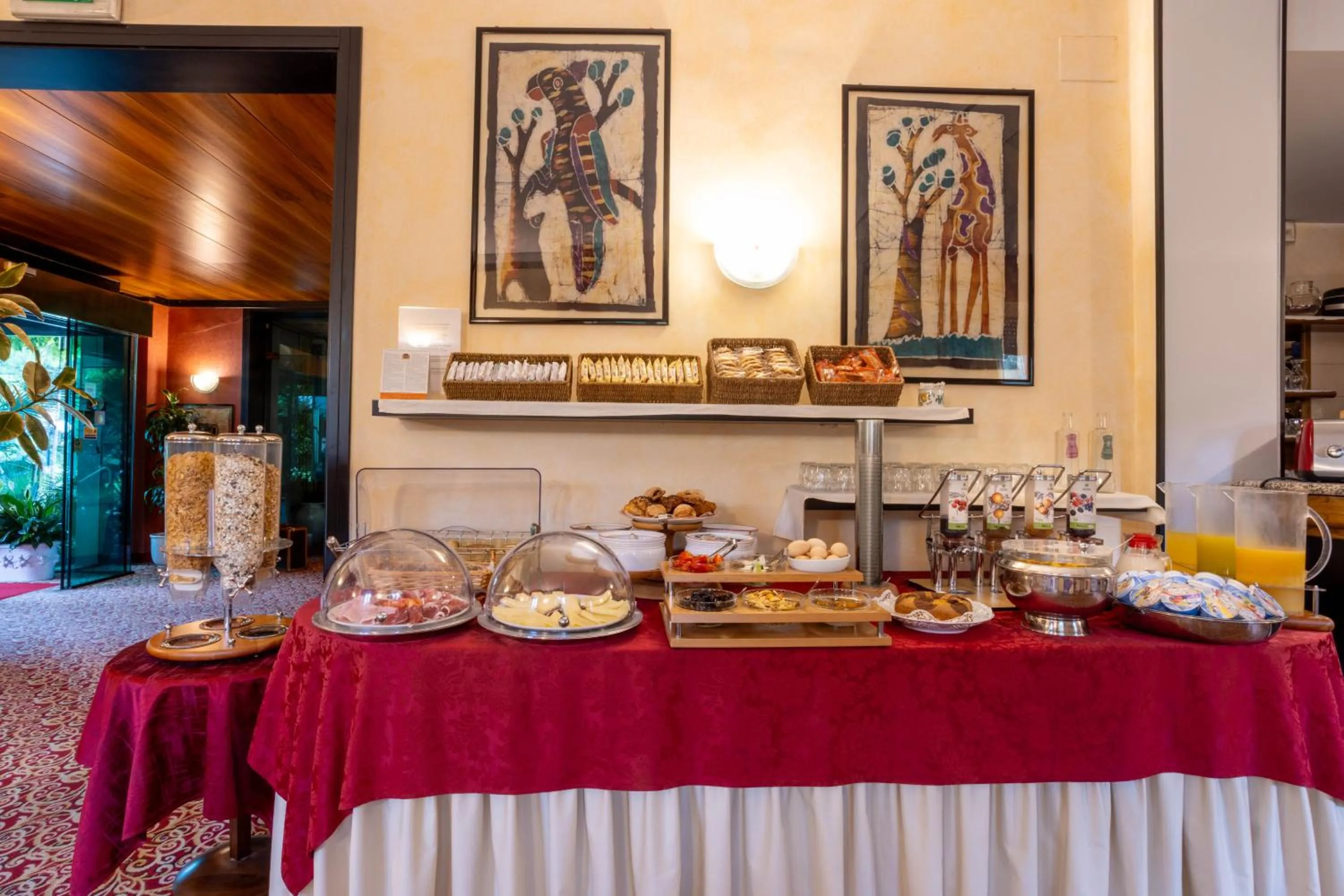 Breakfast in Hotel Giardinetto