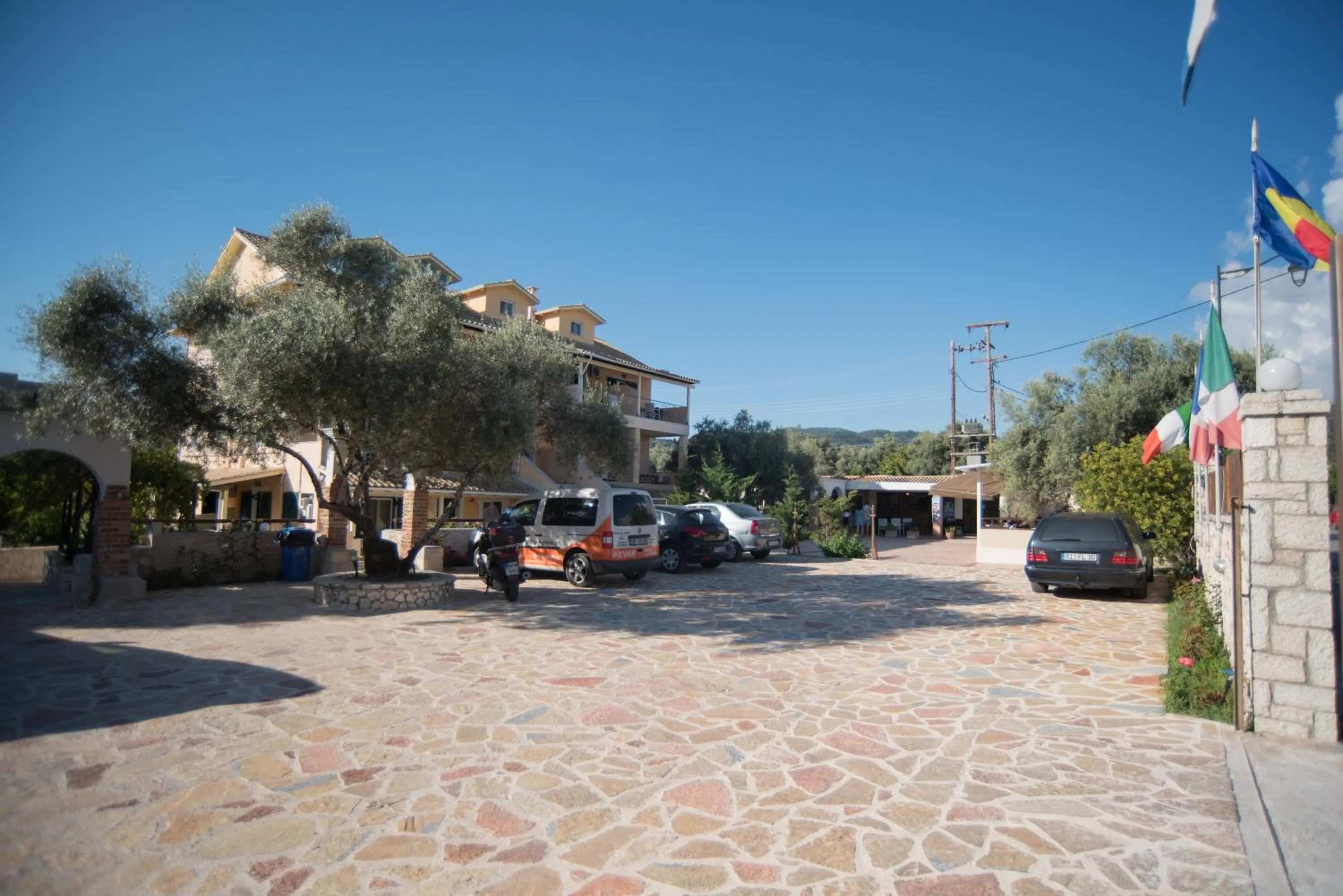 Area and facilities in Villa Vita Holidays