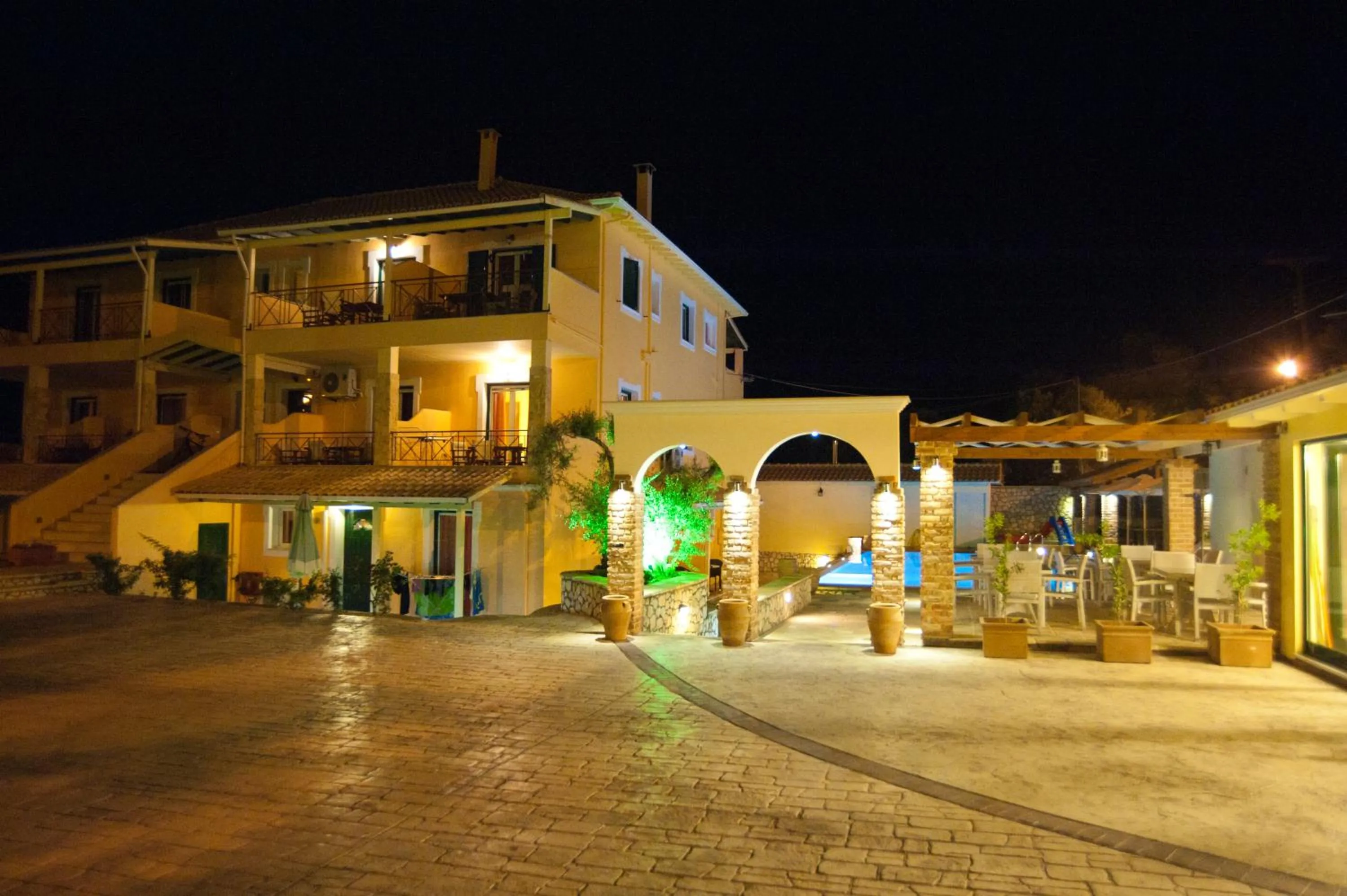 Facade/entrance in Villa Vita Holidays