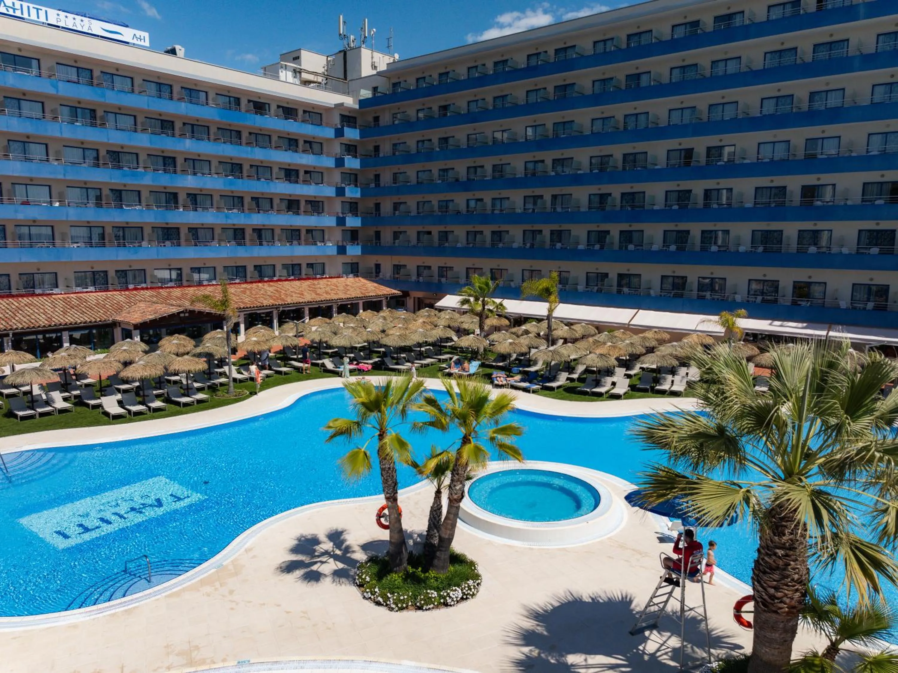 Property building in Hotel Tahití Playa