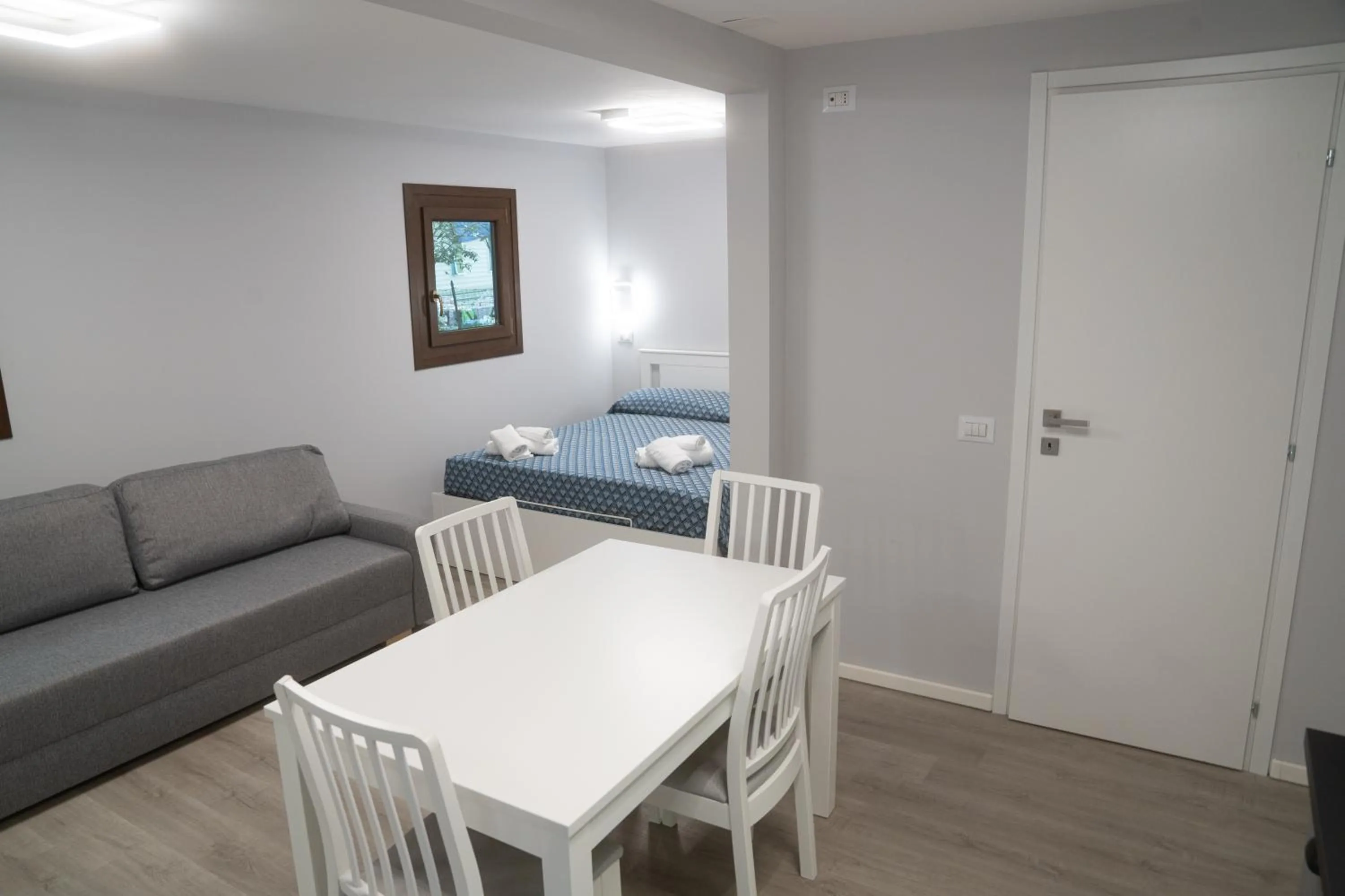 Photo of the whole room in Veio Residence Resort