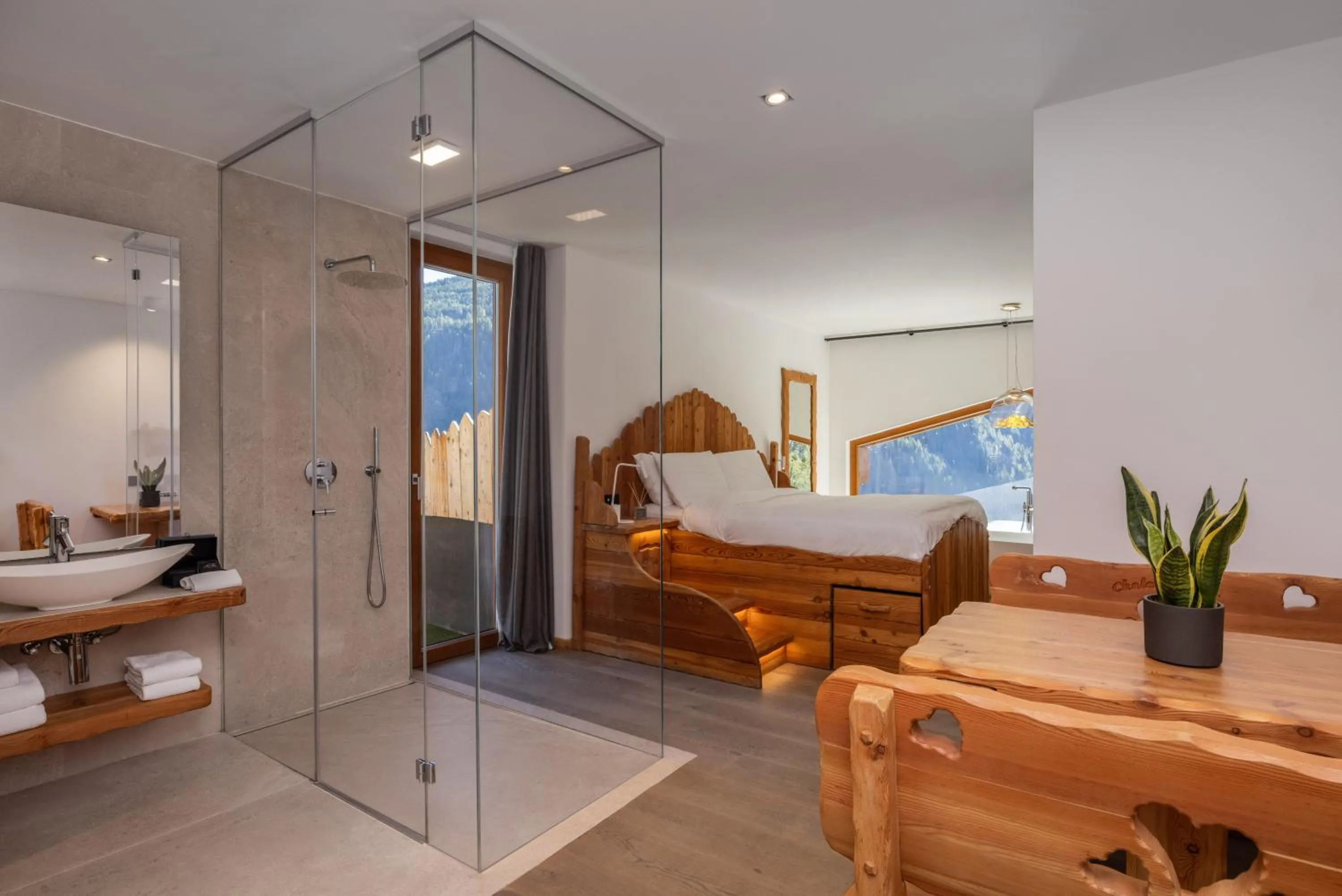 Photo of the whole room in Hotel Chalet Al Foss - Adults Only