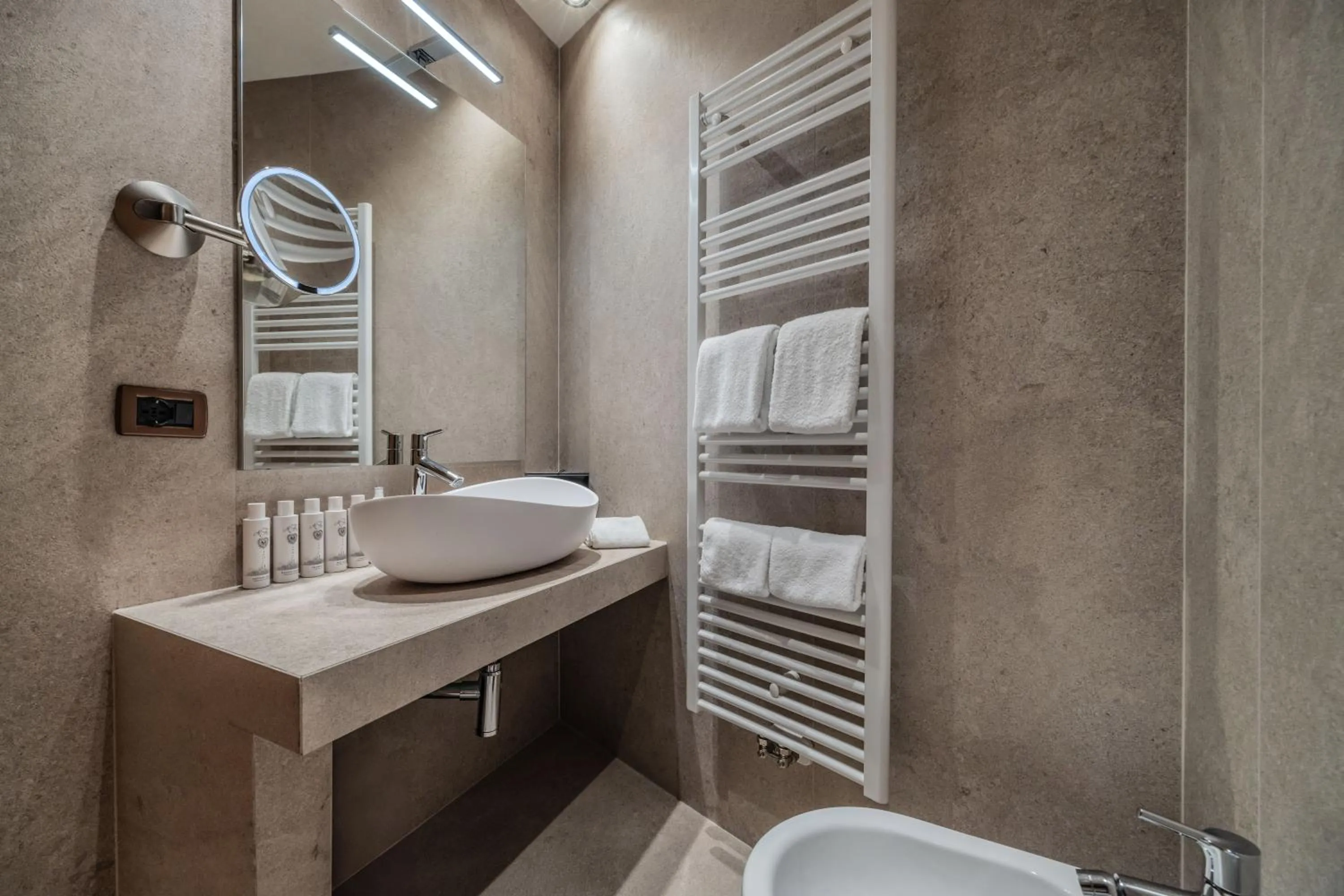 Bathroom in Hotel Chalet Al Foss - Adults Only