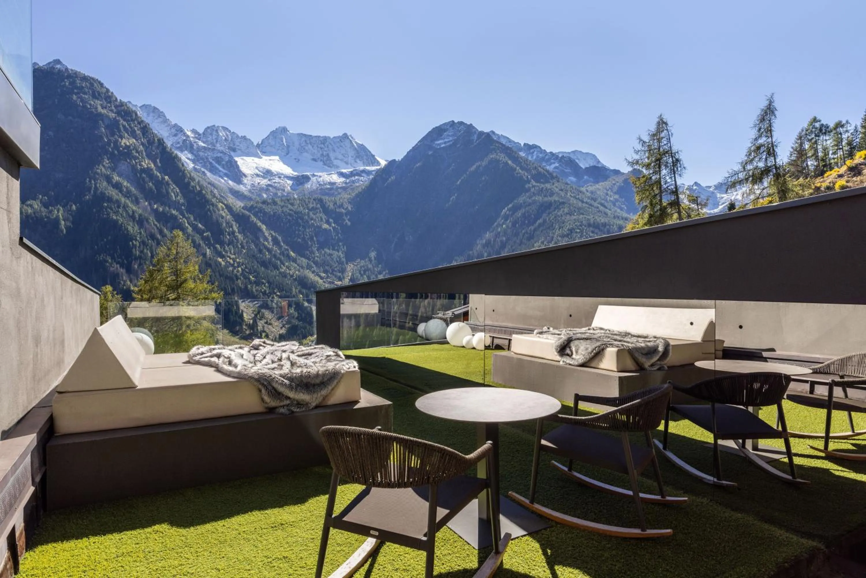 Mountain view in Hotel Chalet Al Foss - Adults Only
