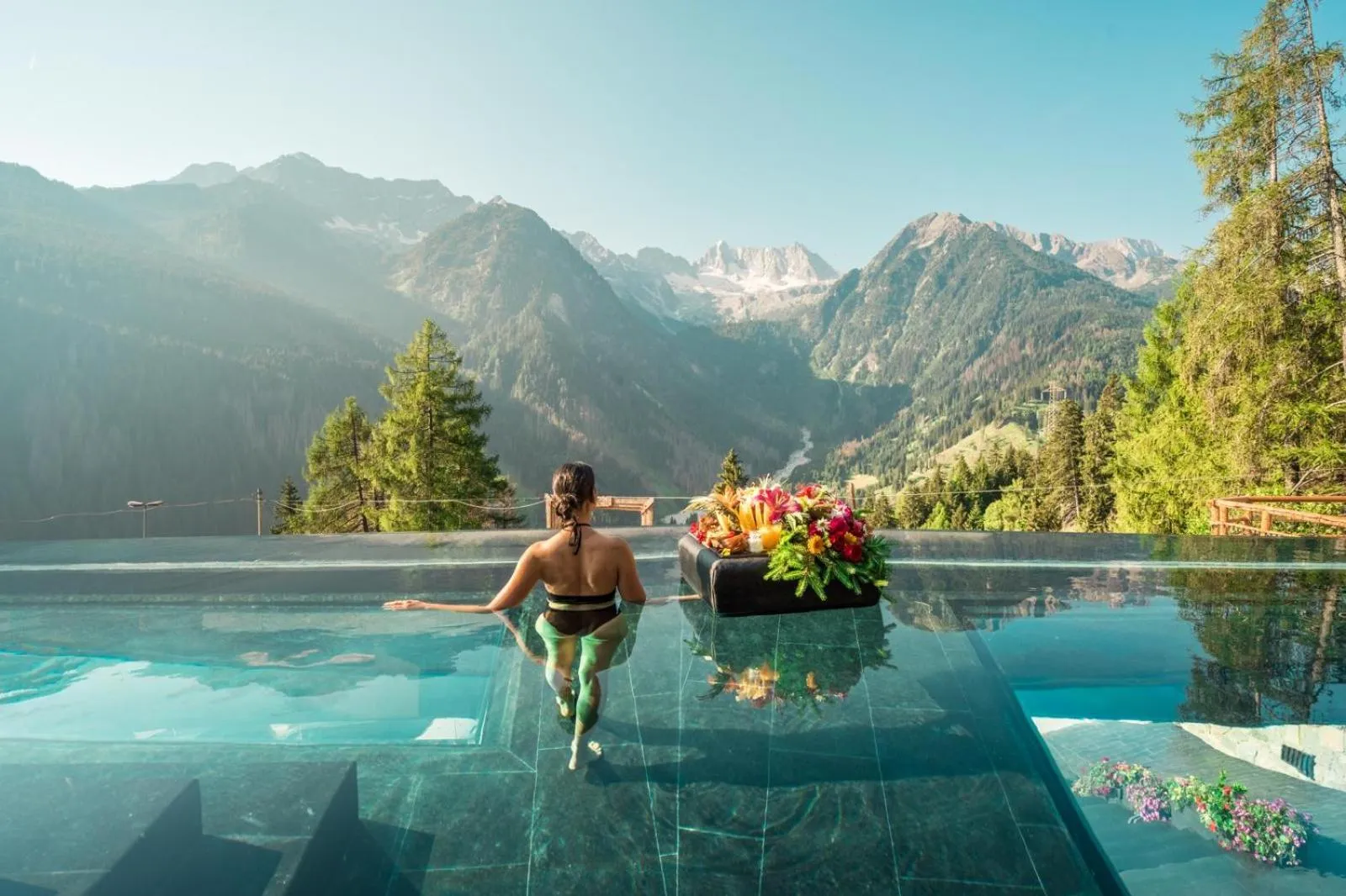 Swimming pool in Hotel Chalet Al Foss - Adults Only