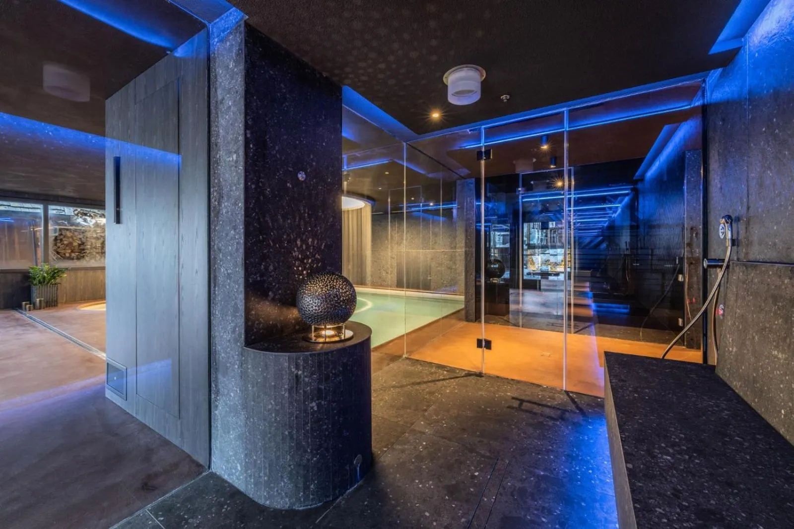 Spa and wellness centre/facilities in Hotel Chalet Al Foss - Adults Only