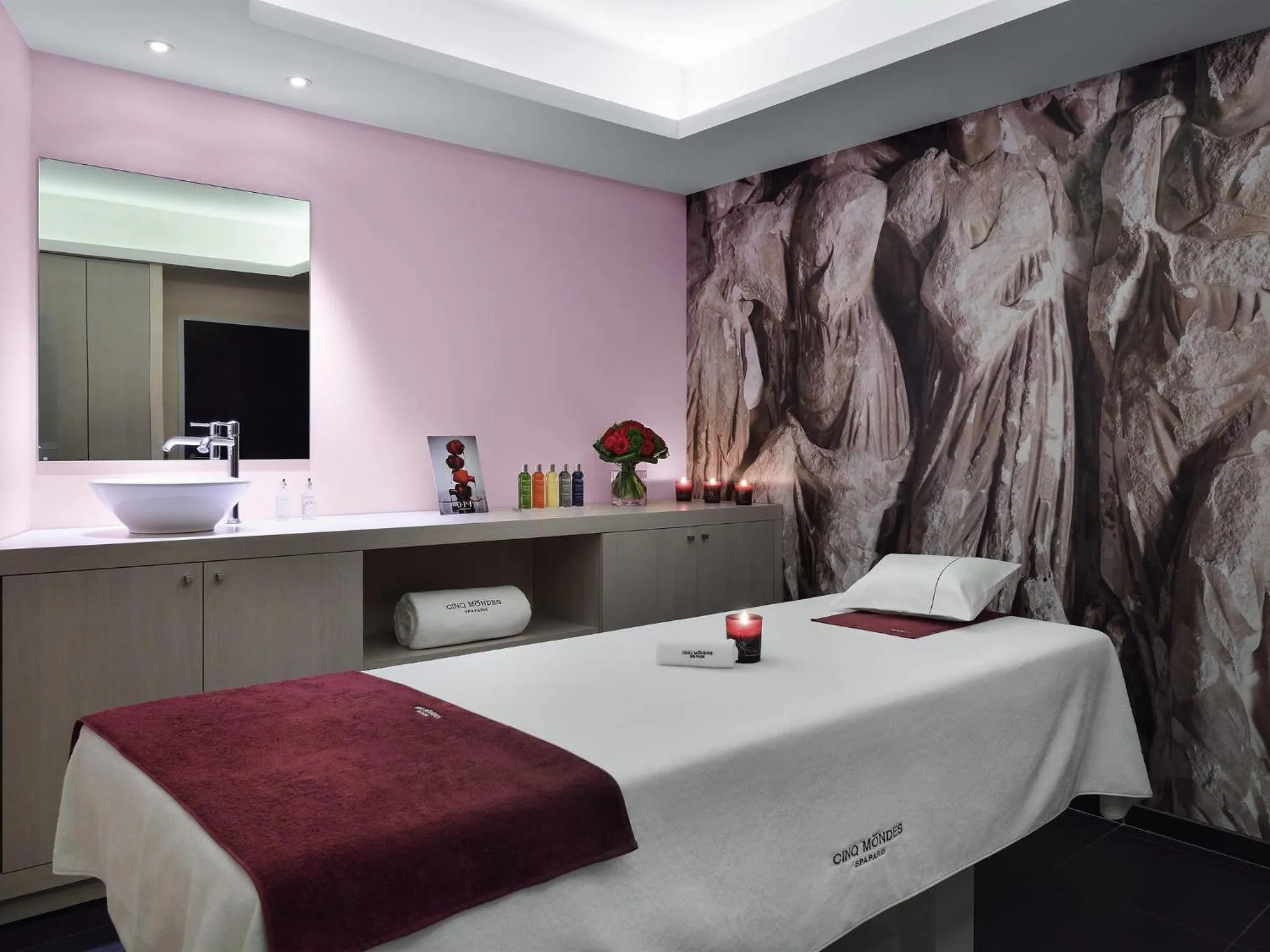 Other, Bed in Jules César Hotel & Spa Arles - MGallery Collection