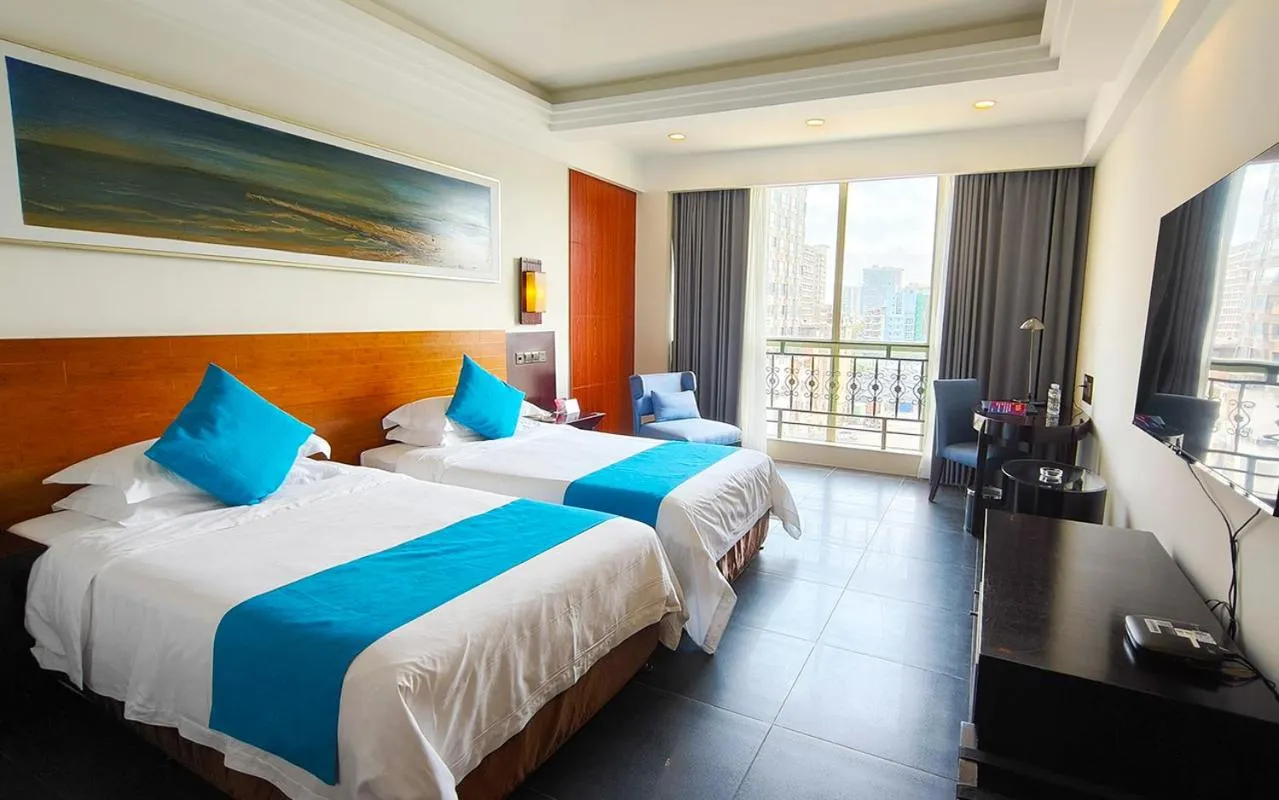 Photo of the whole room, Bed in Shengyi Holiday Villa Hotel