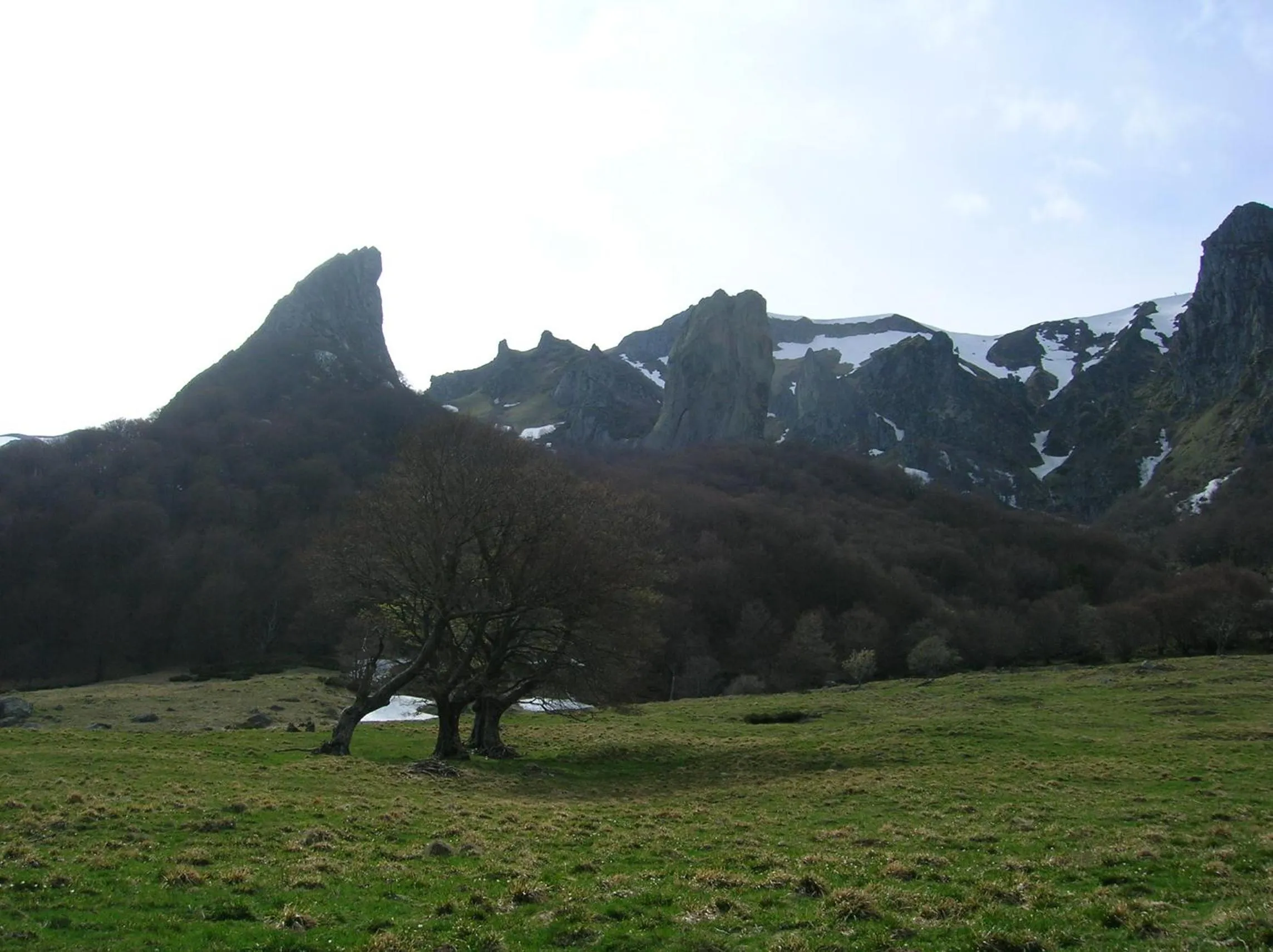 Nearby landmark in La cle des champs