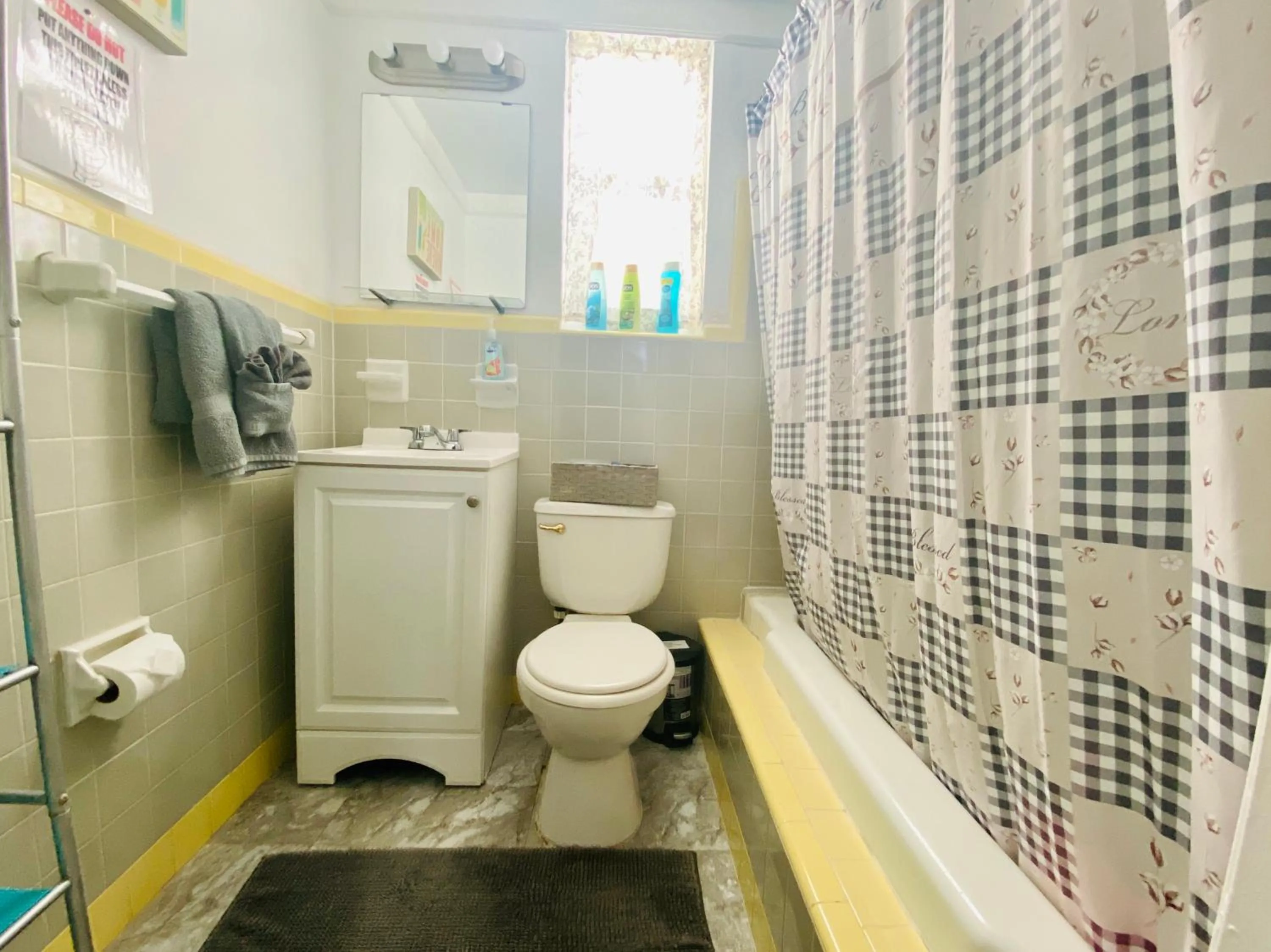 Bathroom in Hollywood Beachfront House