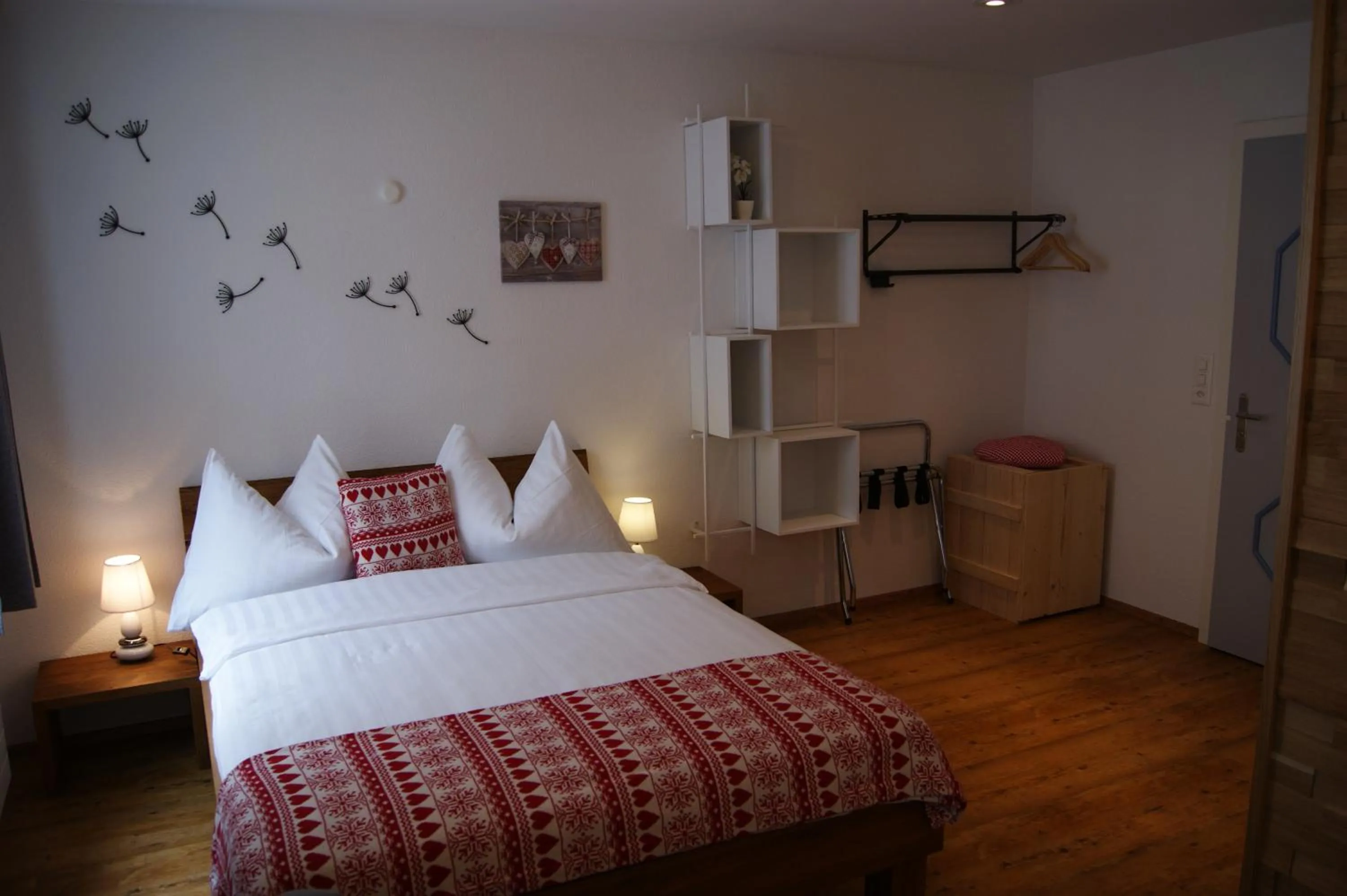 Photo of the whole room, Bed in Hotel Schweizerhof