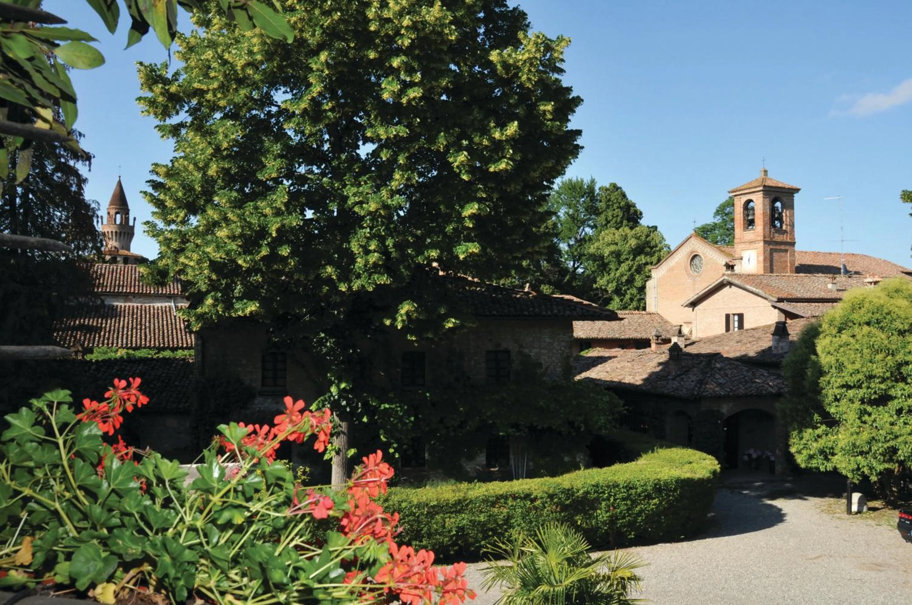 Day in Hotel Torre di San Martino