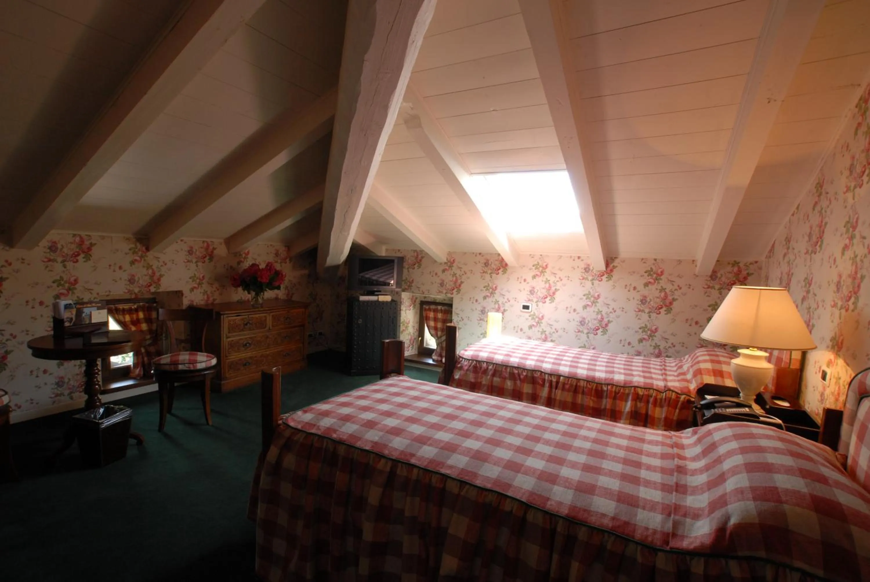 Bed in Hotel Torre di San Martino