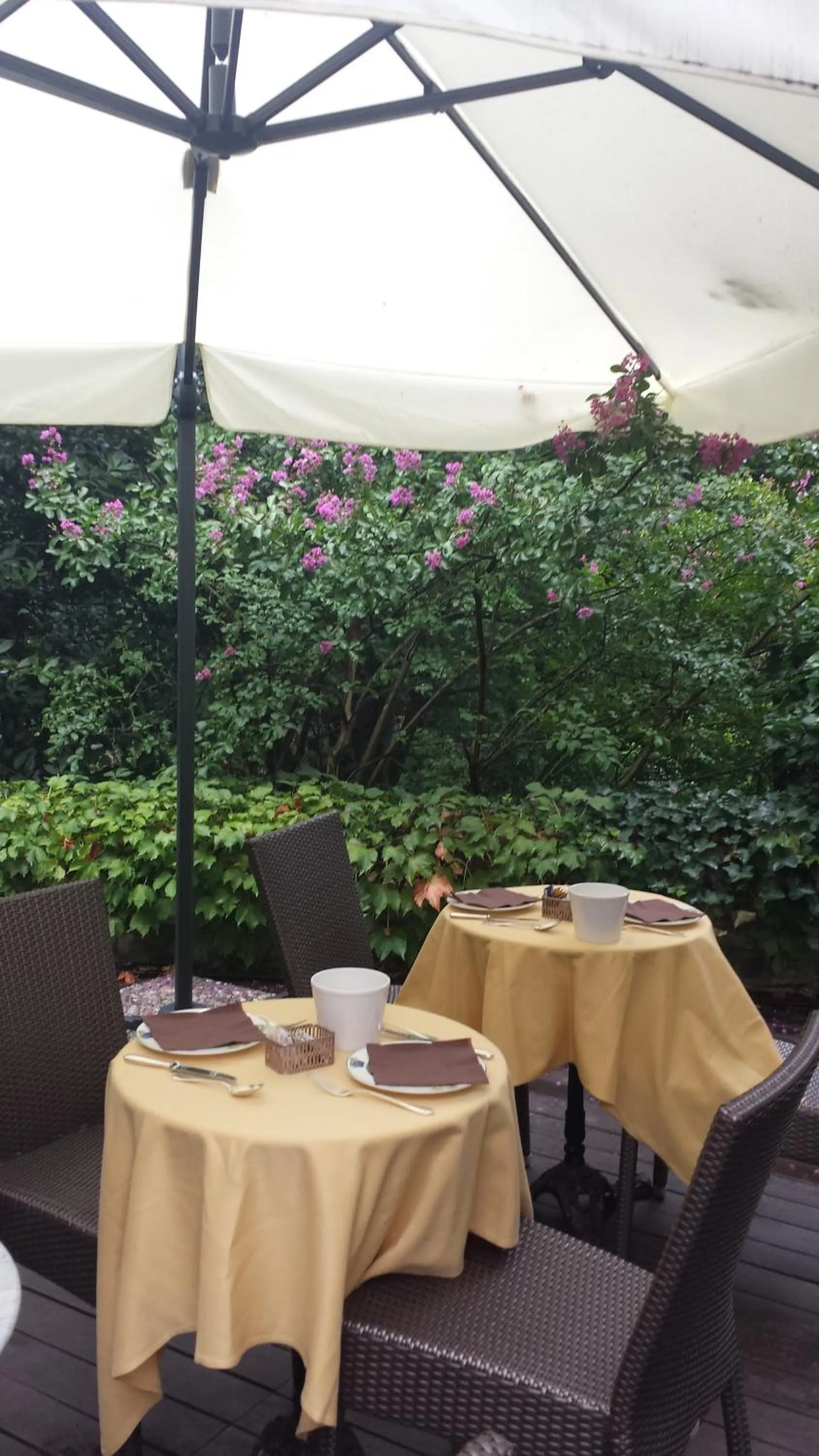 Food and drinks in Hotel Torre di San Martino