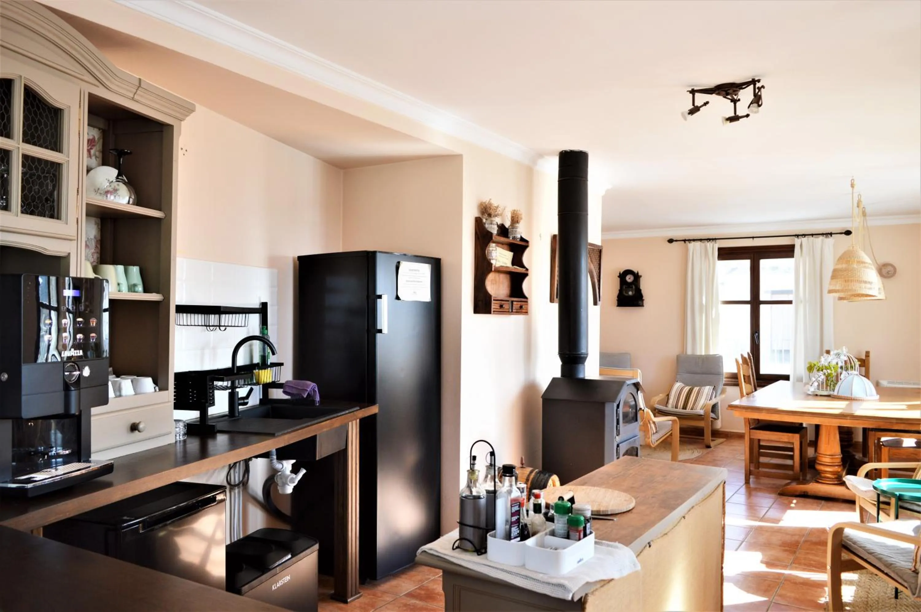 Coffee/tea facilities in Hotel Rural Alfajía de Antonio