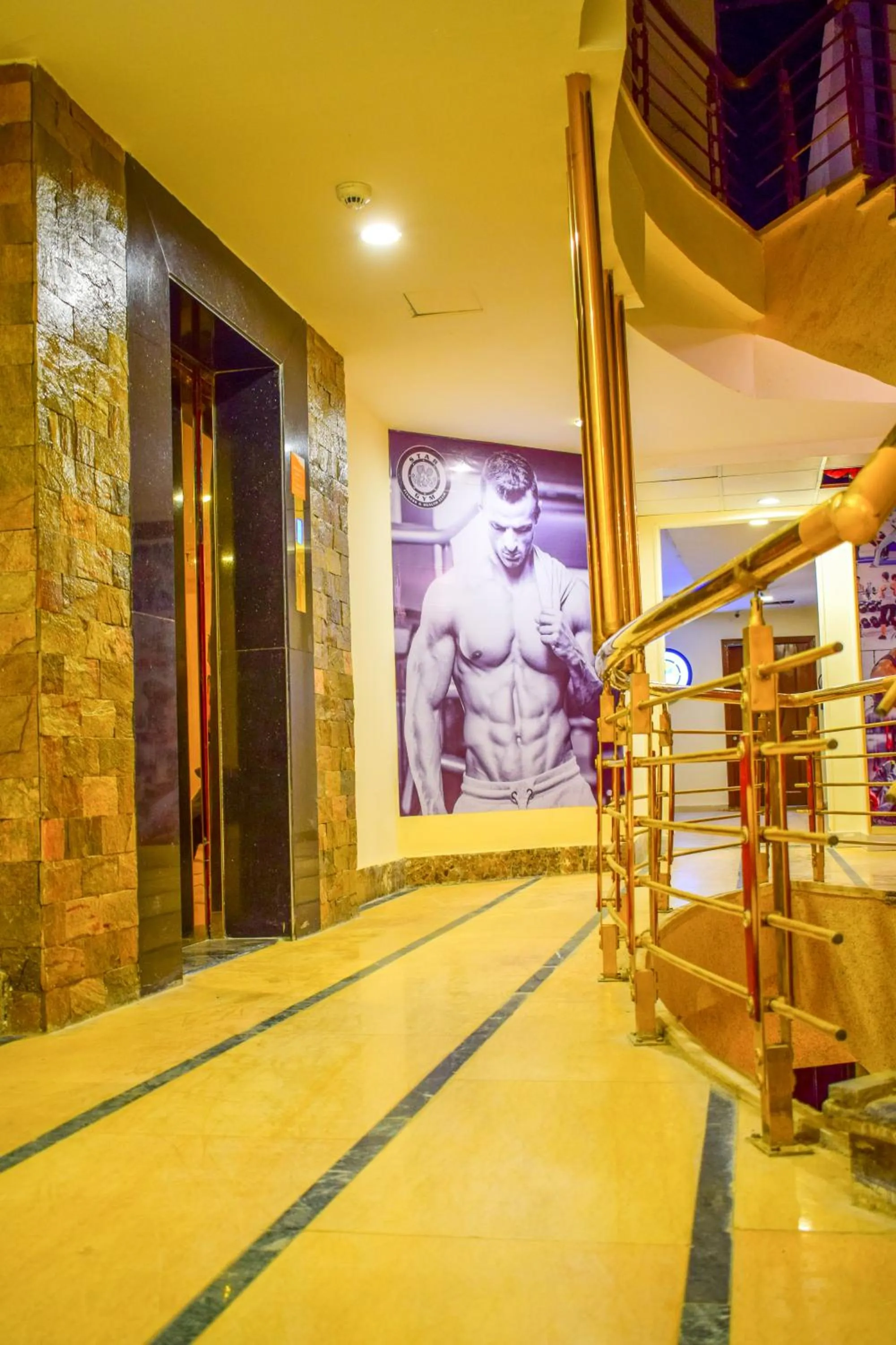 elevator in Citymax Hotel Aswan