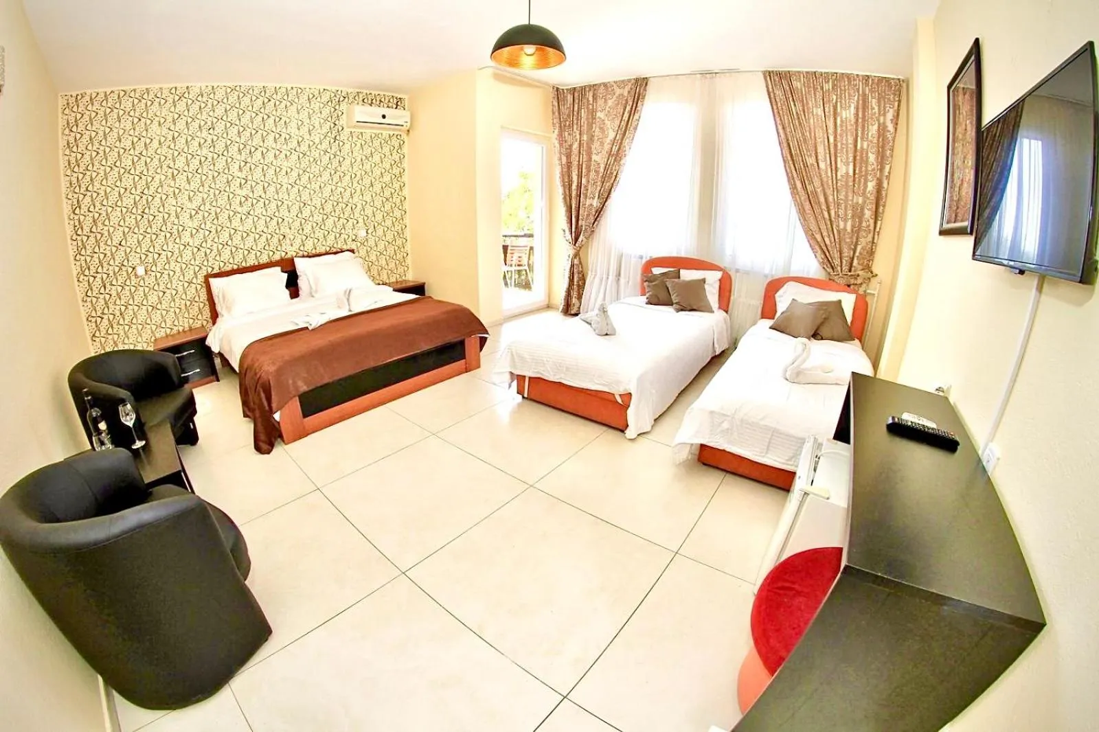 Bed in Hotel Lagadin