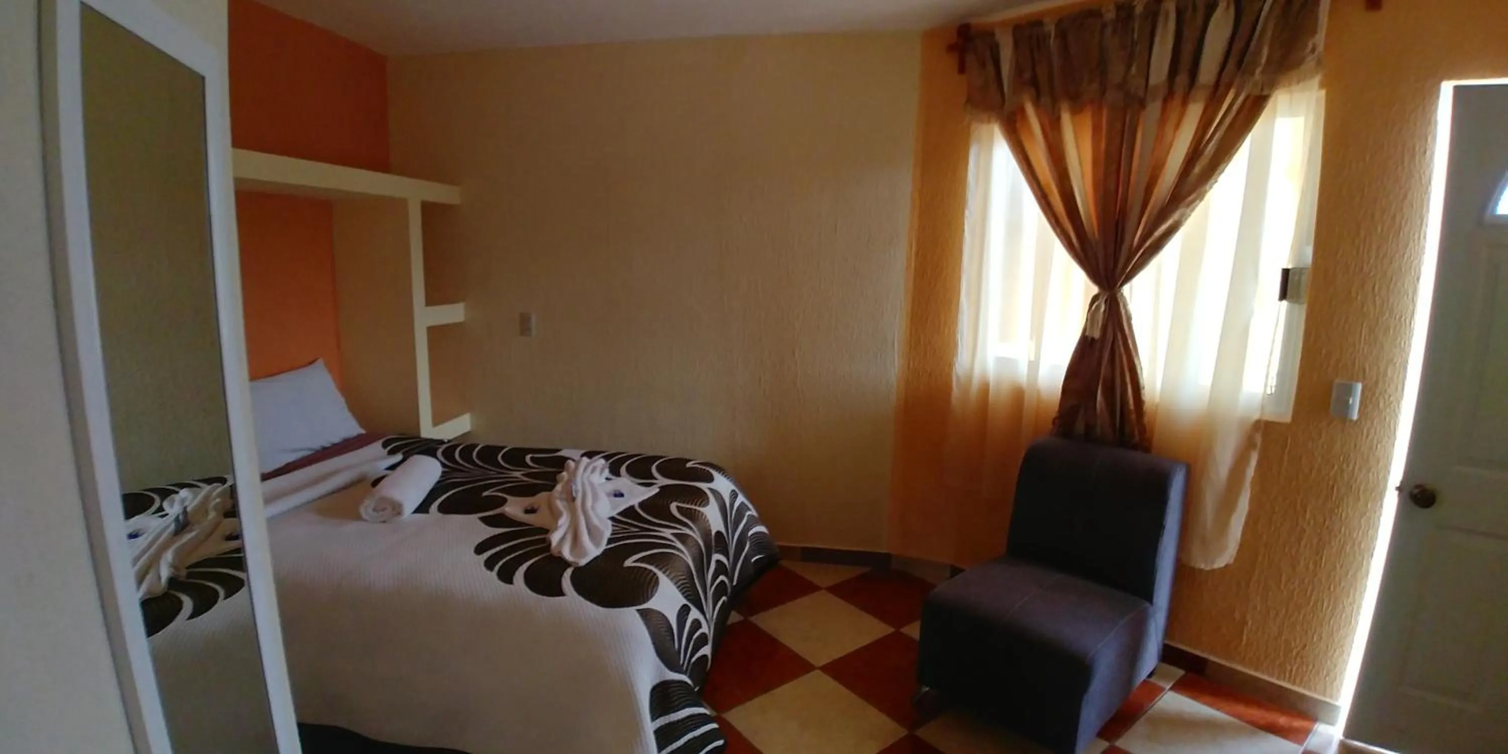 Bed in Hotel Roseville