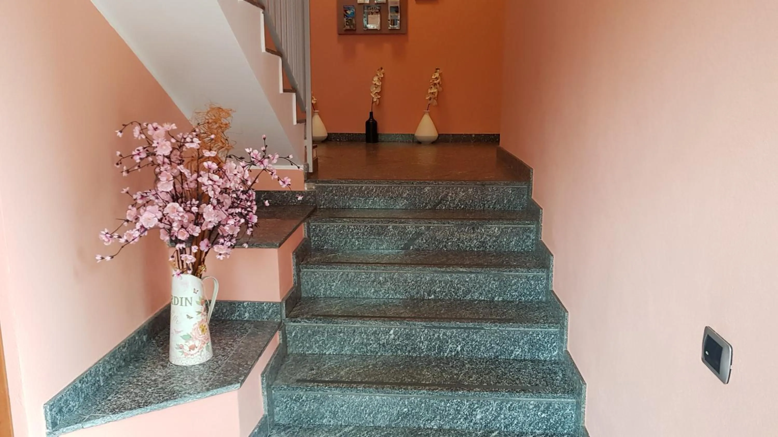 Lobby or reception in La Collina