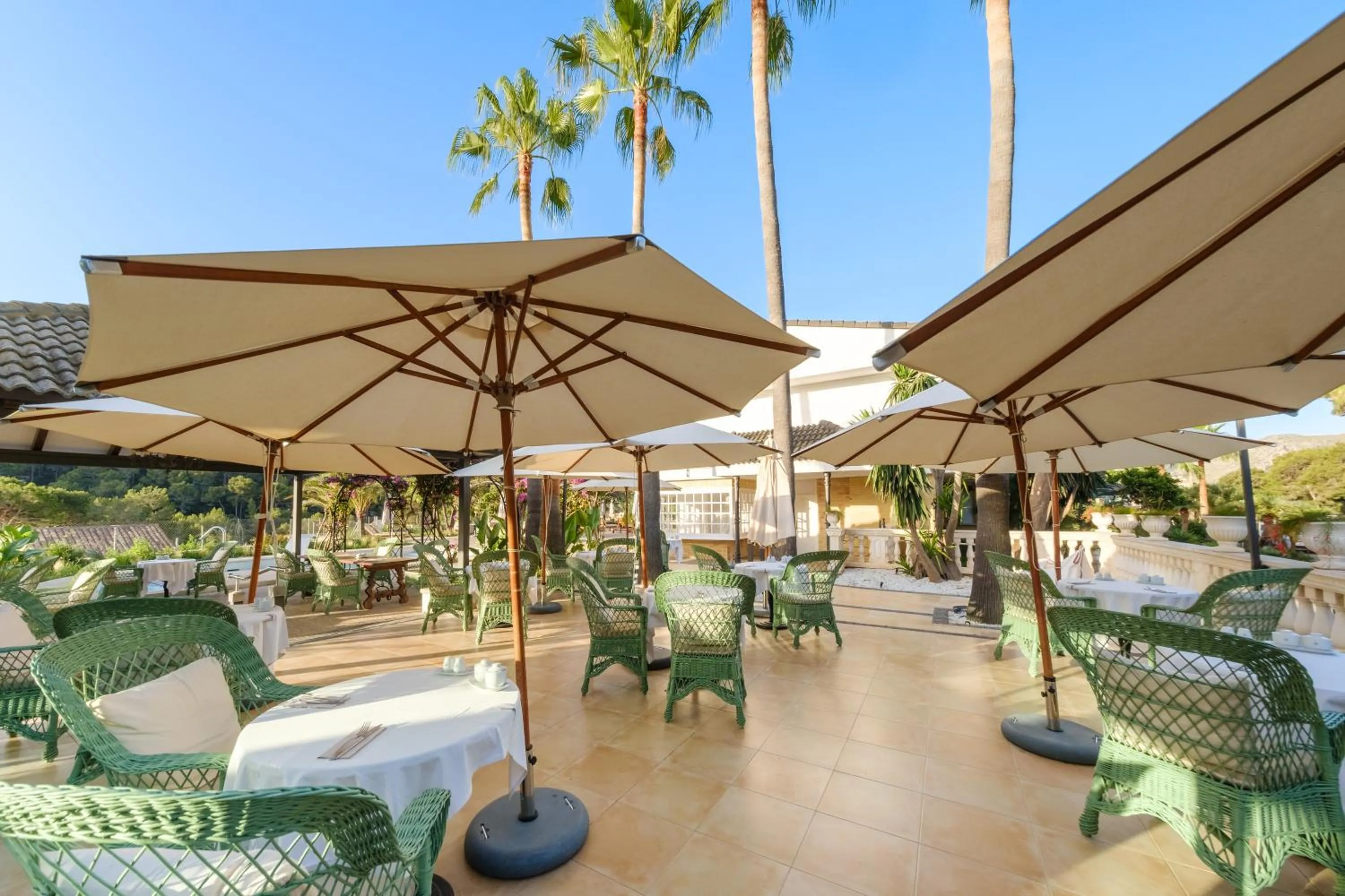 Restaurant/places to eat in La Moraleja The Quiet Hotel - Adults Only