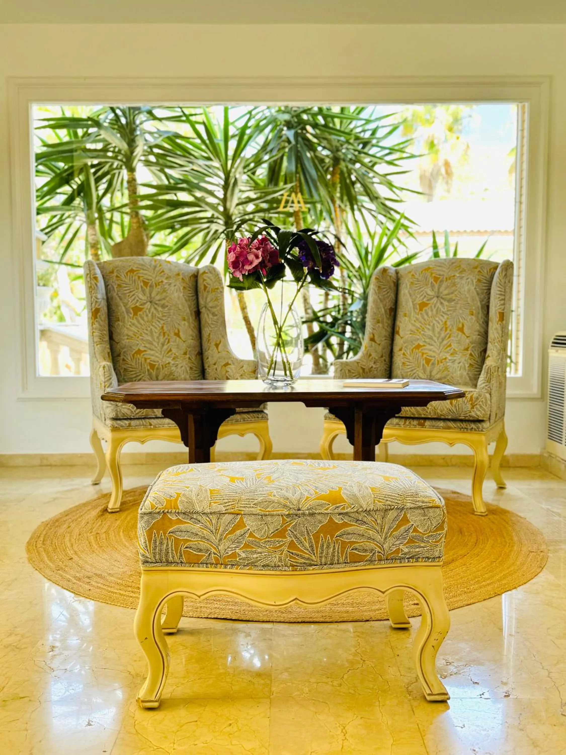 Lobby or reception in La Moraleja The Quiet Hotel - Adults Only